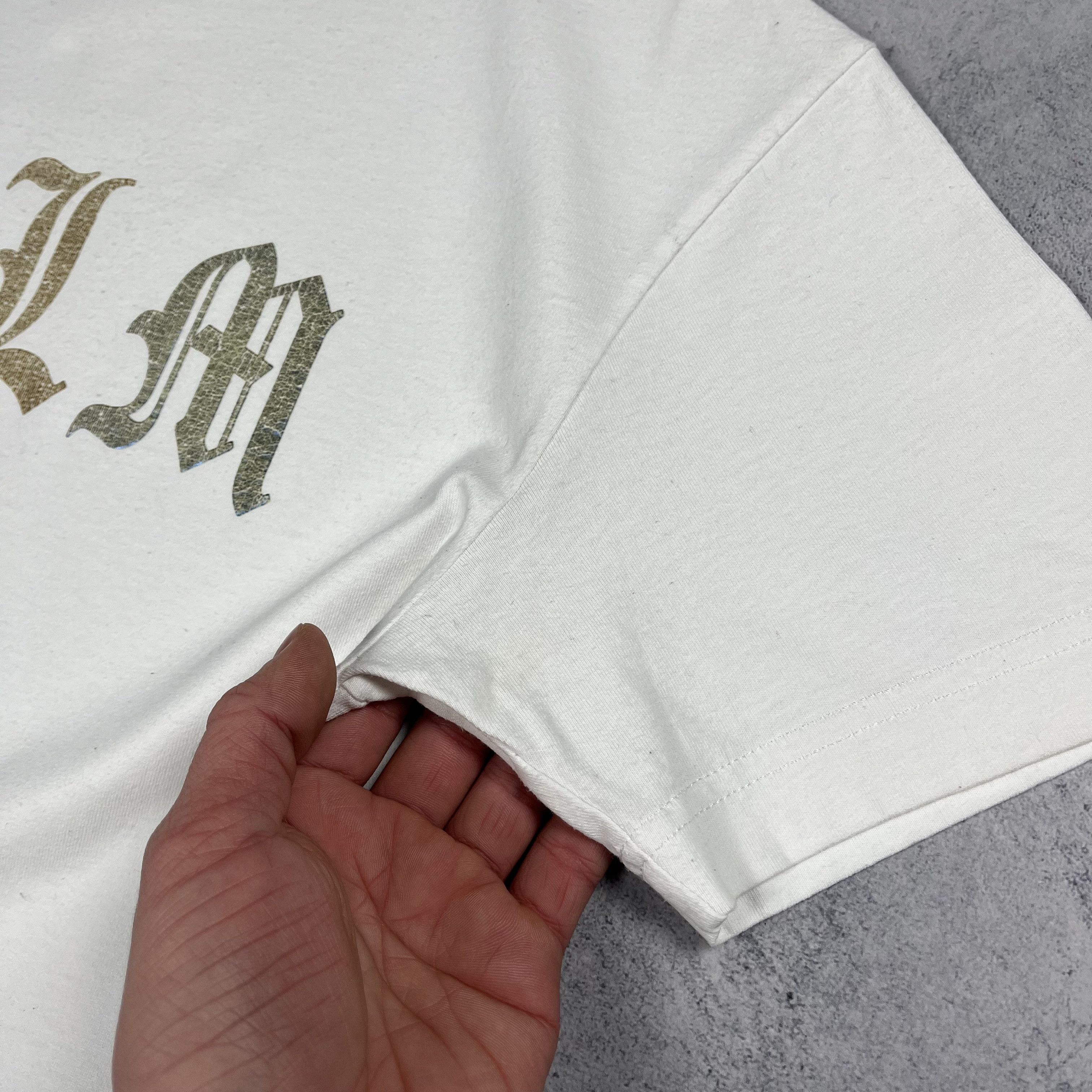 Palm Angels Palm Angels Gothic Logo T Shirt Size US S / EU 44-46 / 1 - 18 Thumbnail