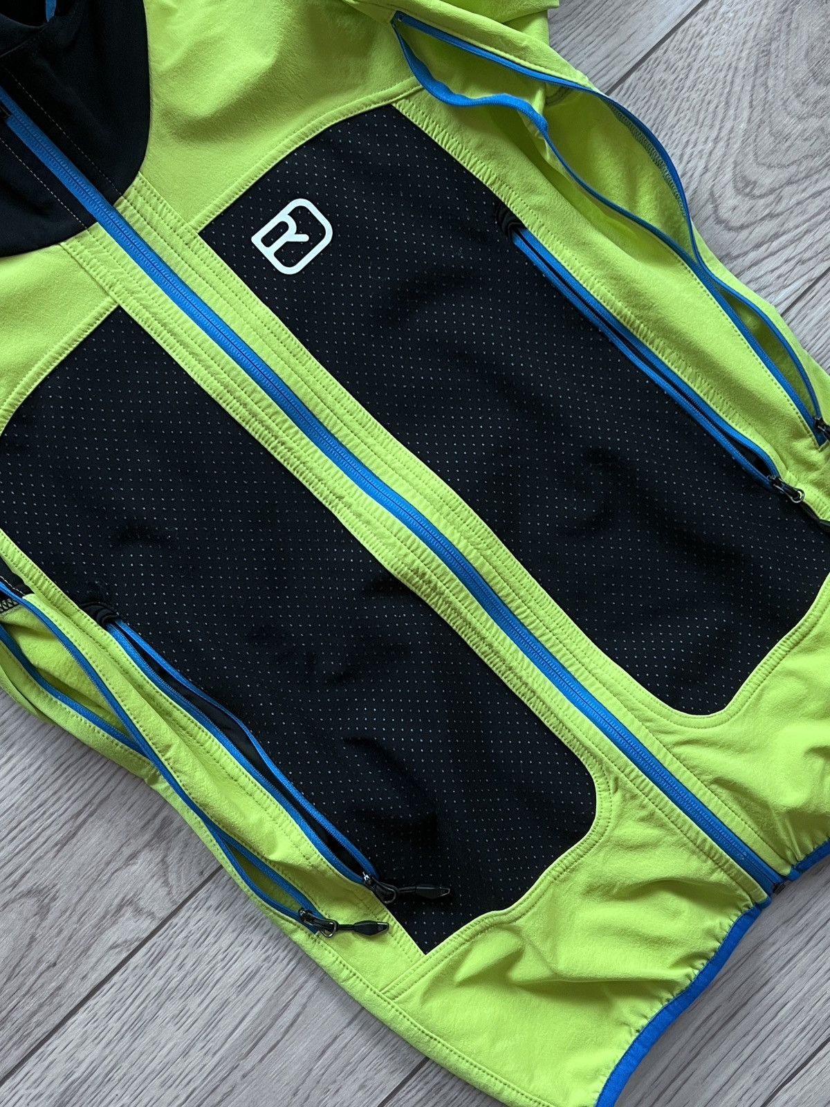 ORTOVOX Ortovox col becchei jacket merino inside wool softshell Size US M / EU 48-50 / 2 - 6 Thumbnail