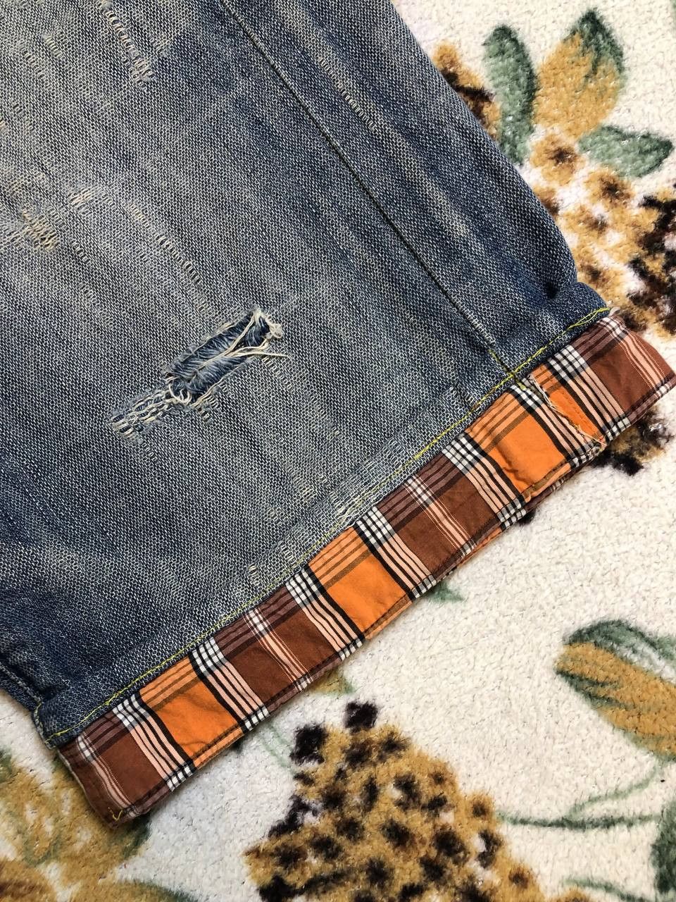 Miss Sixty Miss Sixty Collection Italy Style Perkins shorts distressed Size 28" / US 6 / IT 42 - 6 Thumbnail
