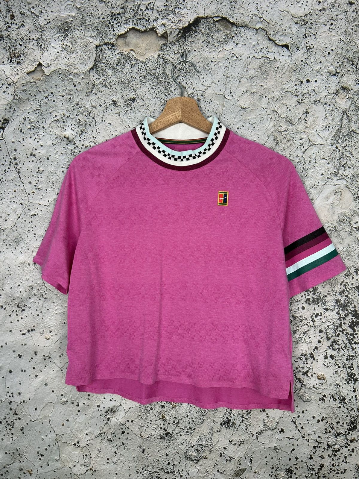 Nike Nike Tennis Court Pink Tee Sportswear Streetwear Swoosh Size M / US 6-8 / IT 42-44 - 1 Thumbnail