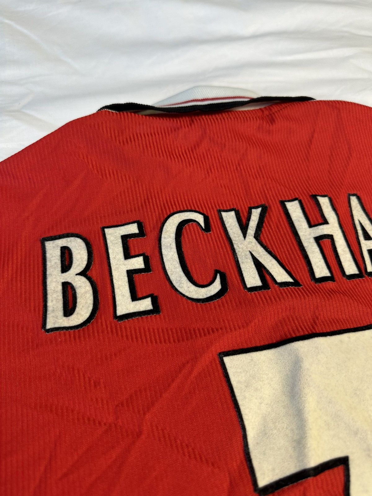 Umbro VERY RARE Beckham Vintage Manchester United jersey 1998 home Size US M / EU 48-50 / 2 - 10 Thumbnail