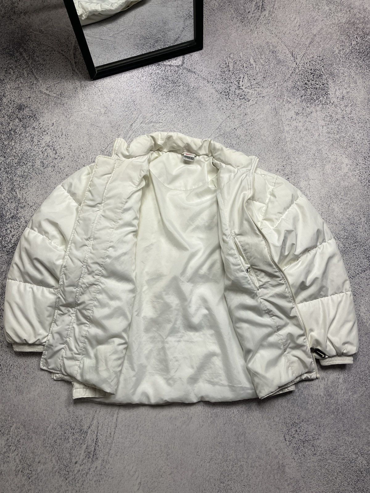 Nike RARE Vintage Nike Puffer Jacket Spellout Big Logo 90’s Y2k Size US S / EU 44-46 / 1 - 17 Thumbnail
