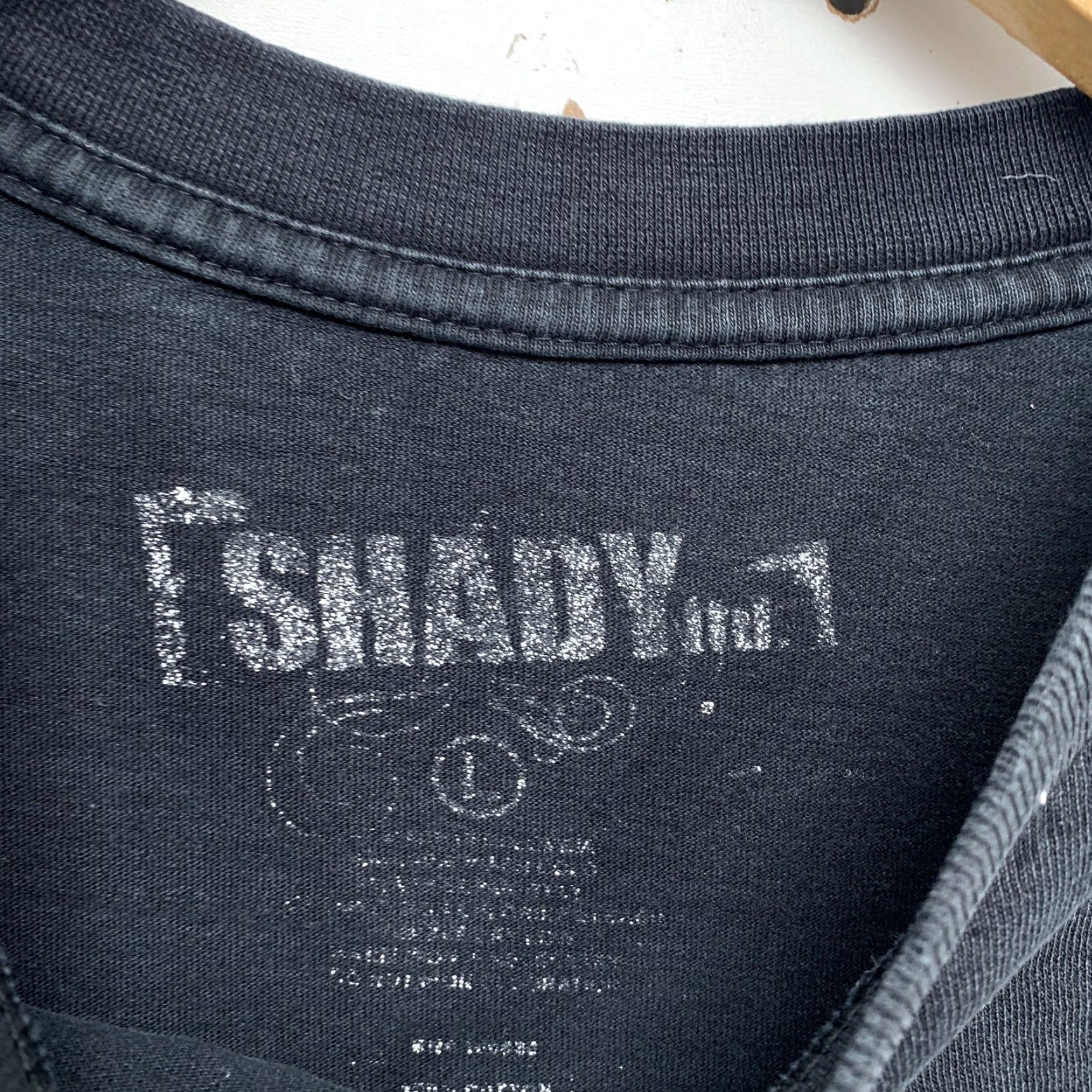 Vintage VINTAGE Shady Slim Shady Shirt Mens Large Black Skull Headphones Graphic Tee - 2000s T-Shirt Men L Black Graphic, 90s/2000s Theme Size US L / EU 52-54 / 3 - 2 Thumbnail