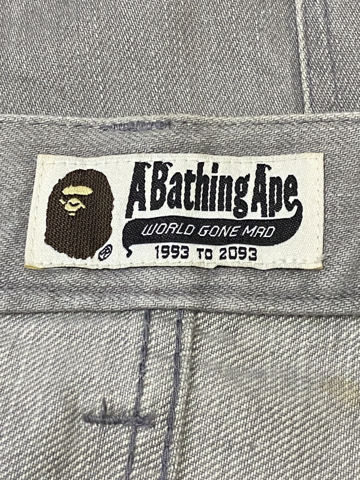 Bape A Bathing Ape Embroidered Logo Button Fly Denim Pants Size US 34 / EU 50 - 11 Thumbnail