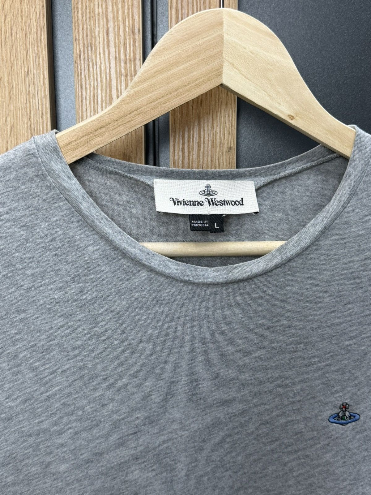 Vivienne Westwood Vivienne Westwood Orb Embroidered T-Shirt Grey Size L Size US L / EU 52-54 / 3 - 4 Thumbnail