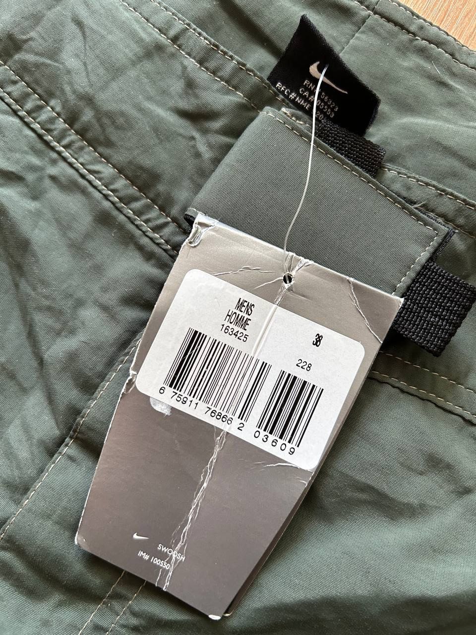 Nike ACG Nike ACG Spring 2001 Green Nylon 4 Pocket Cargo Shorts Size US 38 / EU 54 - 8 Thumbnail