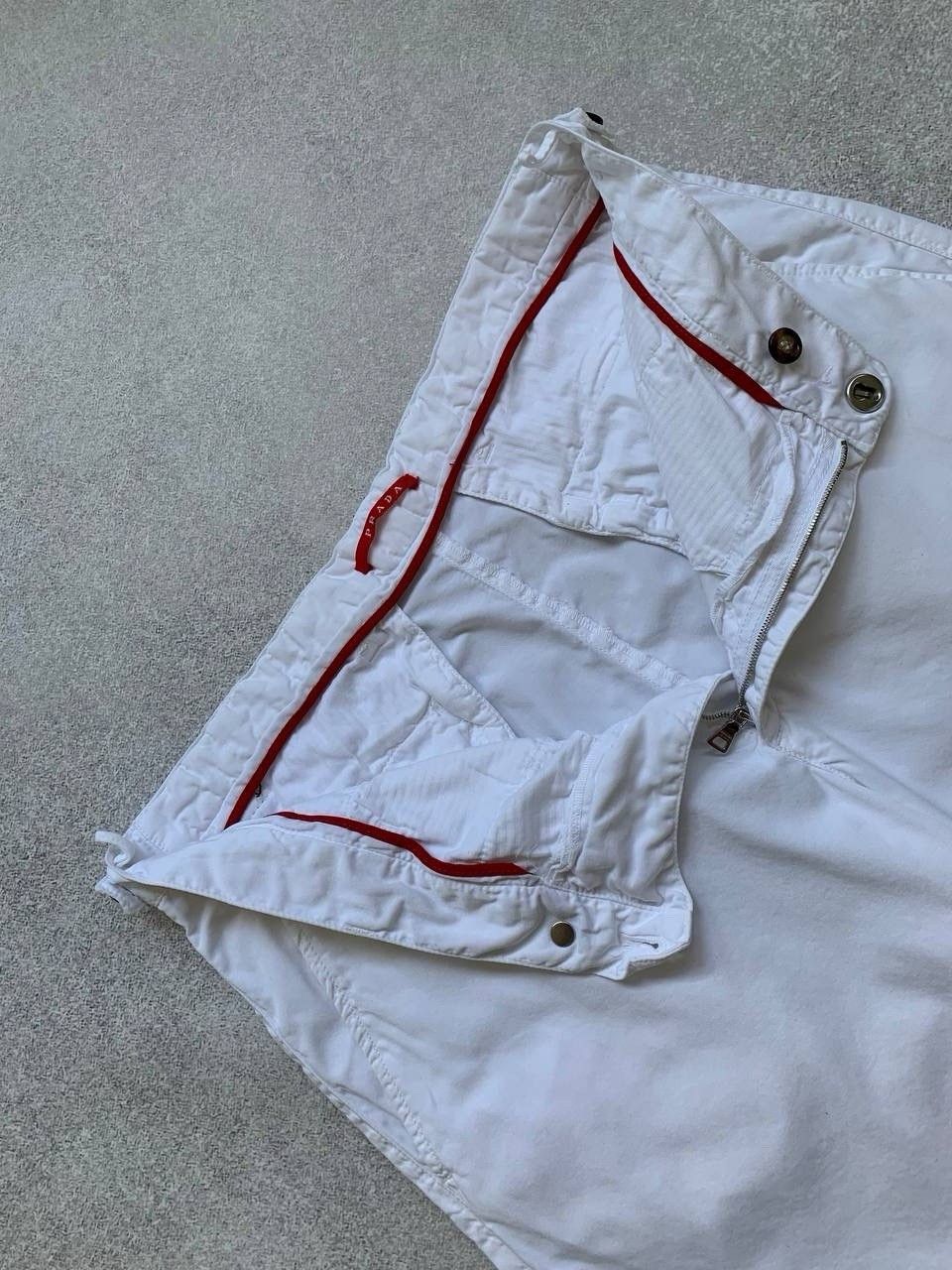 Prada Prada Milano White Vintage Shorts Man Luxury Cotton Pants Size US 32 / EU 48 - 3 Thumbnail
