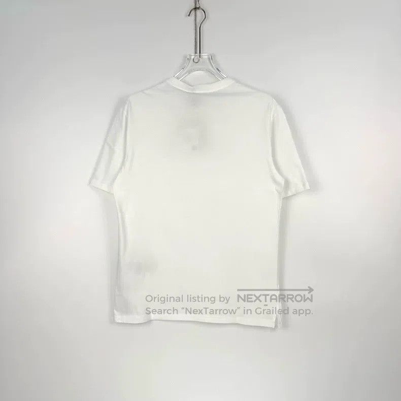 Prada Prada White cloth triangle label short sleeves Size US M / EU 48-50 / 2 - 4 Thumbnail