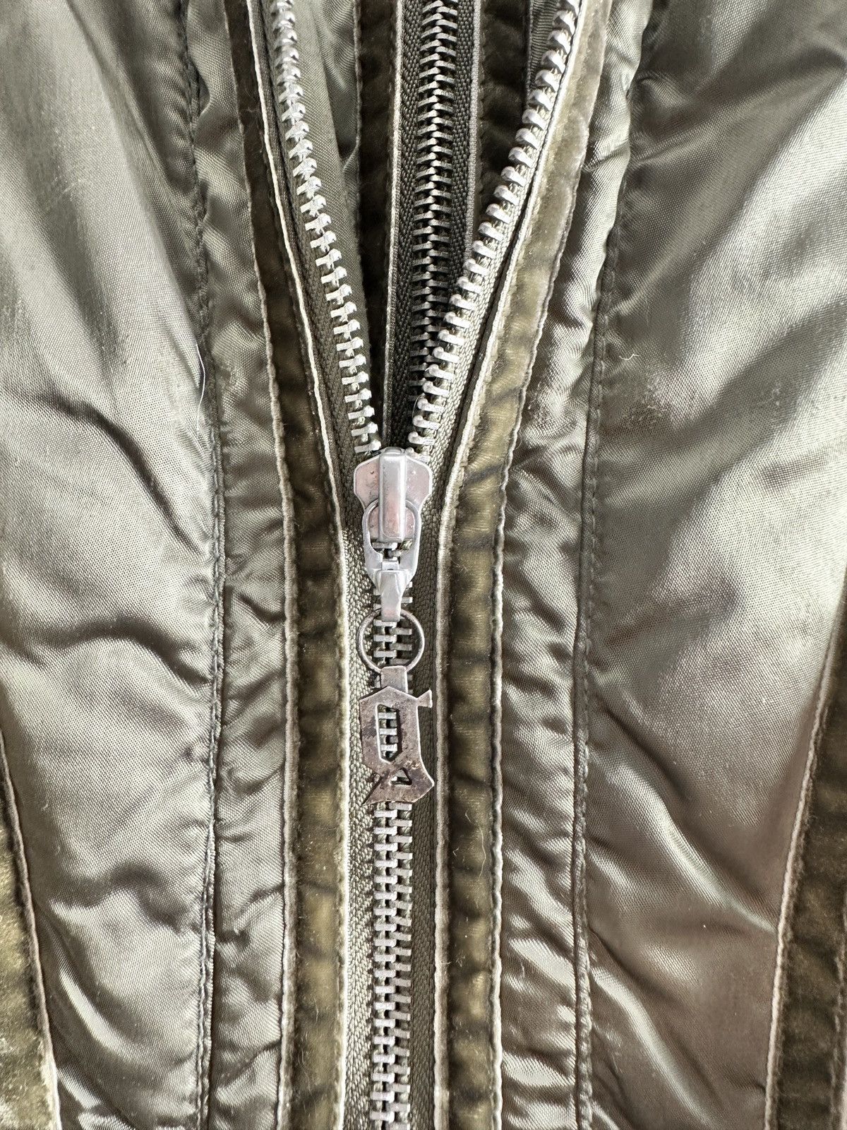 John Galliano John Galliano Green Puffer Coat with Embroidery and Fur Hood Size M / US 6-8 / IT 42-44 - 7 Thumbnail