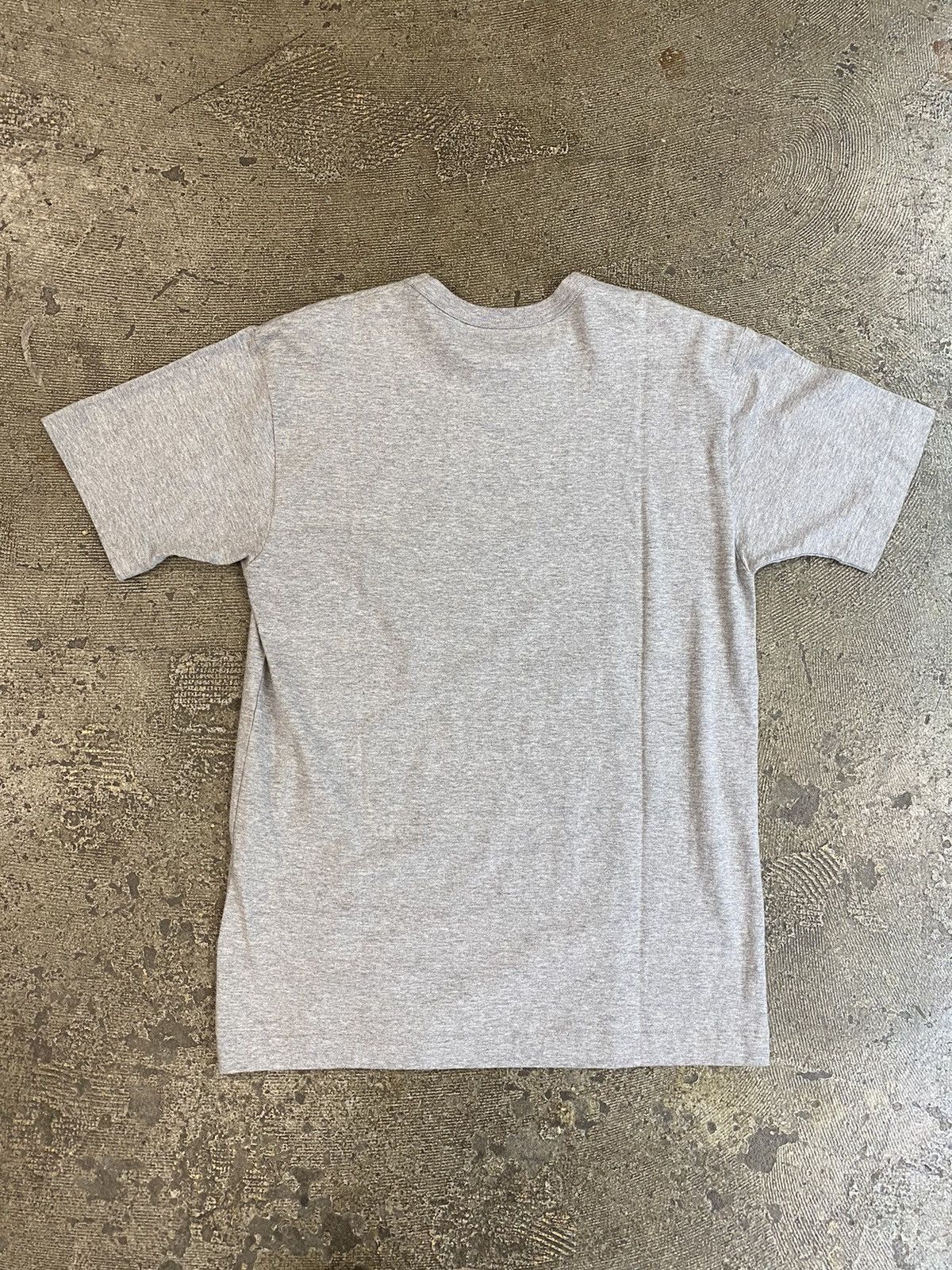 Comme des Garcons Comme Des Garçons Little Play Heart Tshirt Gray MEDIUM Size US M / EU 48-50 / 2 - 4 Thumbnail