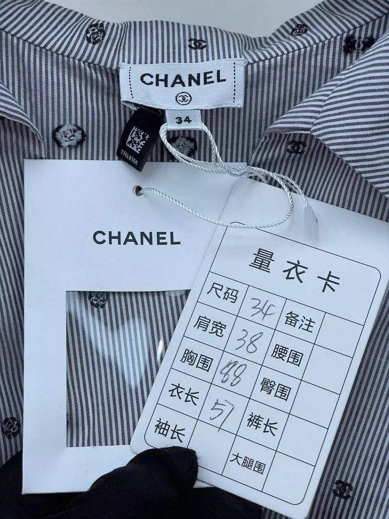 Chanel Chanel Double C-button shirt full of dots LOGO 2504-Nextarr Size XXS / US 00 / IT 34 - 5 Thumbnail