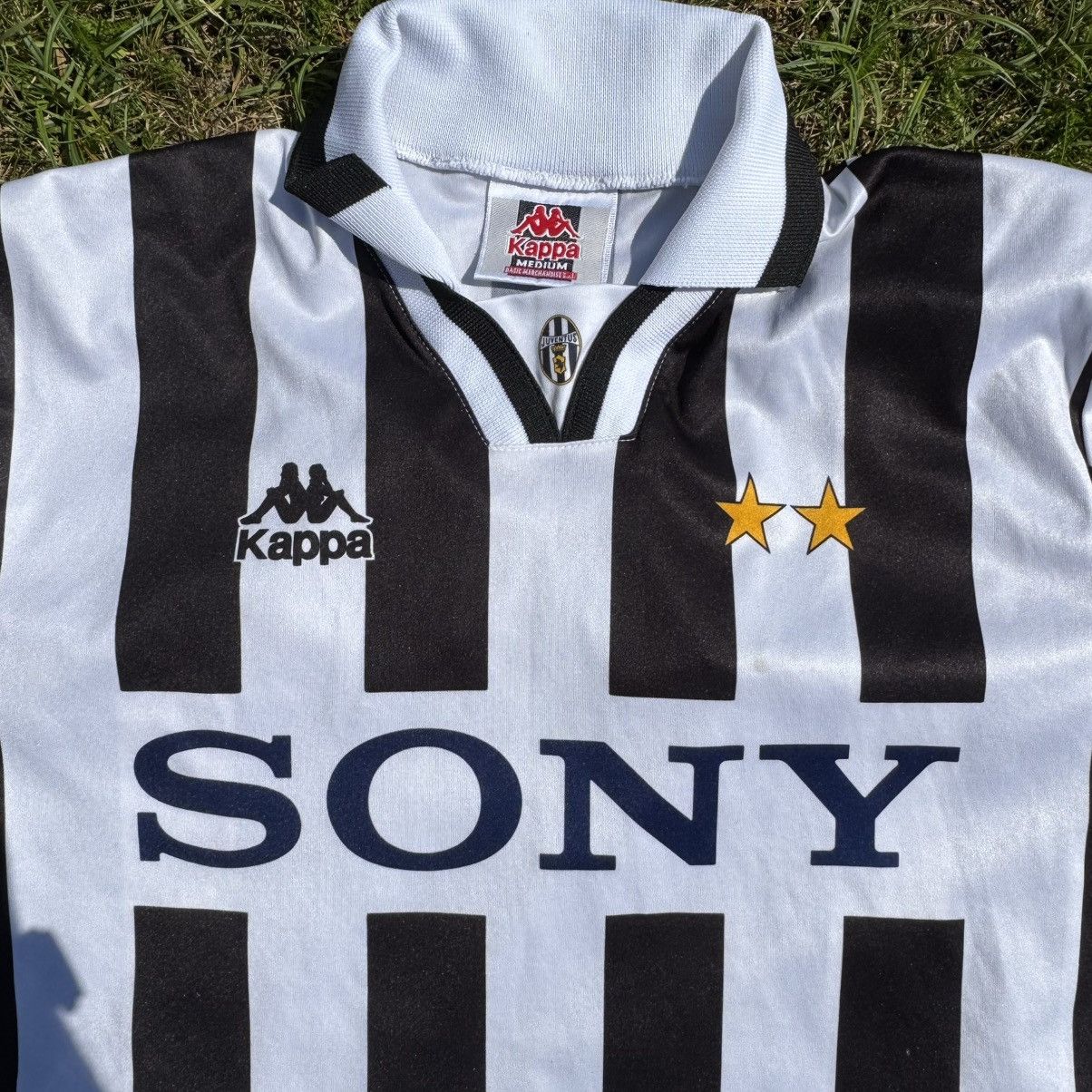 Kappa Kappa 1995/1996 Juventus home tshirt Size US L / EU 52-54 / 3 - 2 Thumbnail