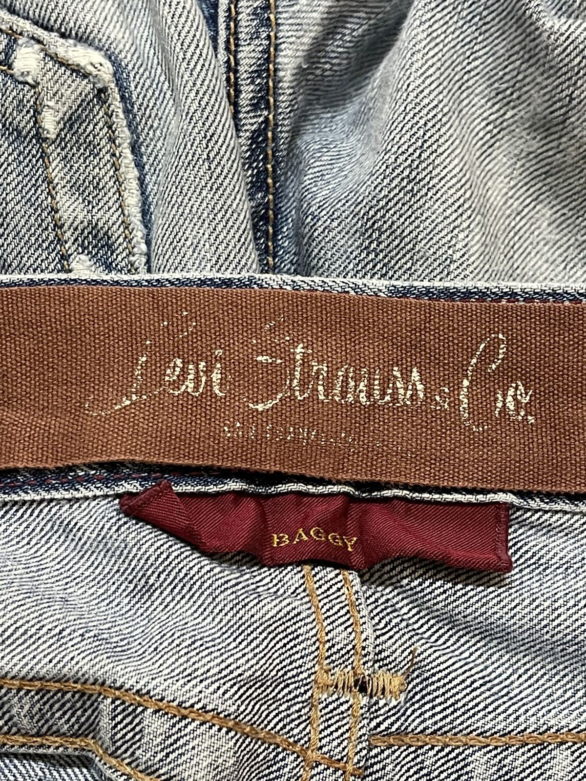 Levi's Vintage 90s Levis Faded Wash Style Wide Leg Baggy Jeans Size US 30 / EU 46 - 10 Thumbnail