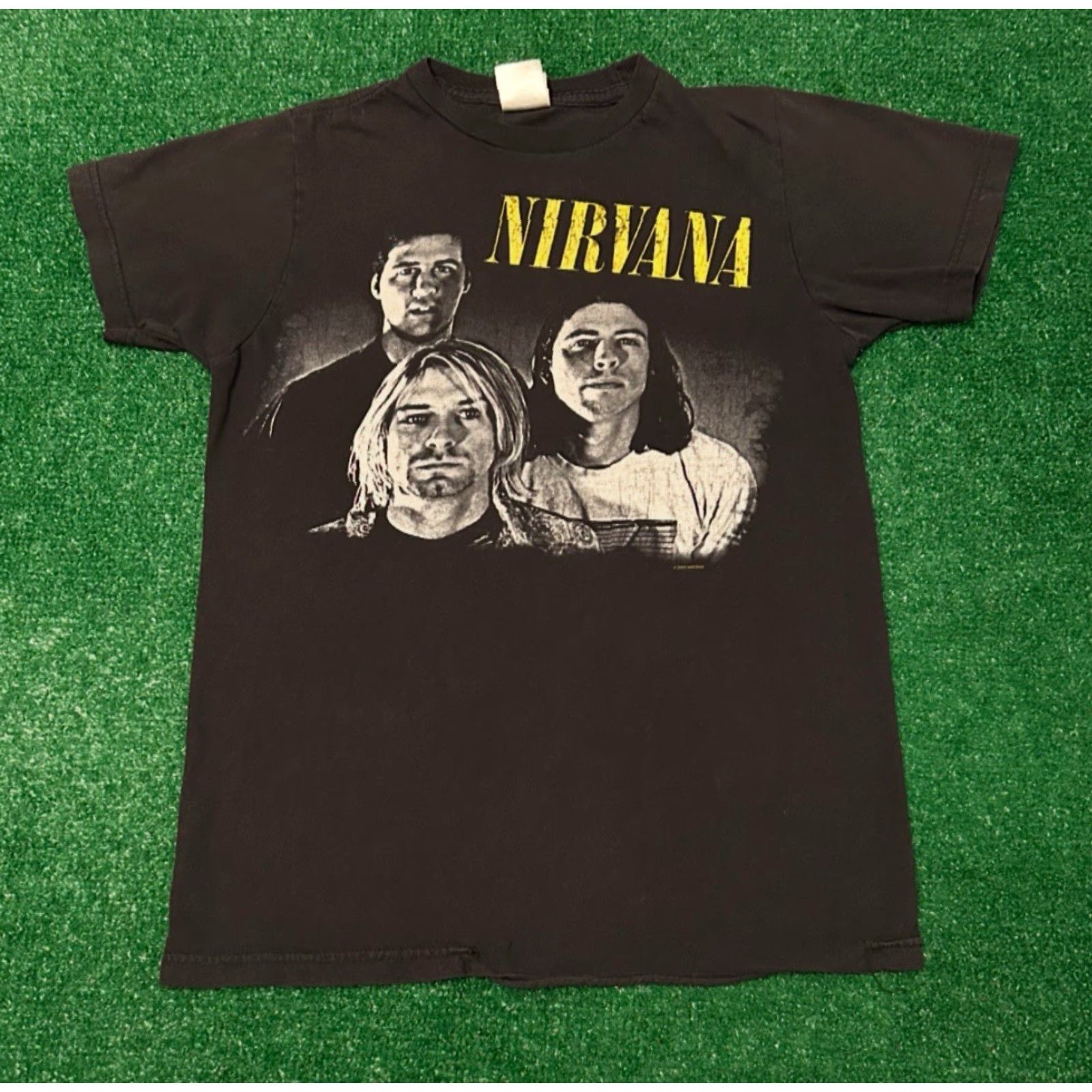 Vintage VINTAGE Nirvana Band Tee Shirt Mens Size S VTG 2005 Y2K Grunge Shirt Mens Black 90s Band Music Size US S / EU 44-46 / 1 - 4 Thumbnail