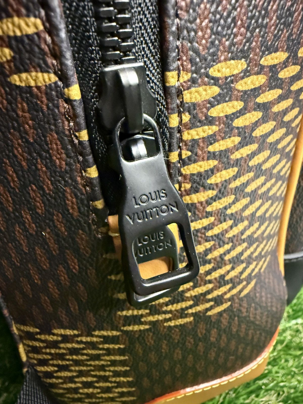 Louis Vuitton × Nigo GRAIL 🦄📜 Louis Vuitton X Nigo Damier Wave Campus Backpack Size ONE SIZE - 12 Thumbnail