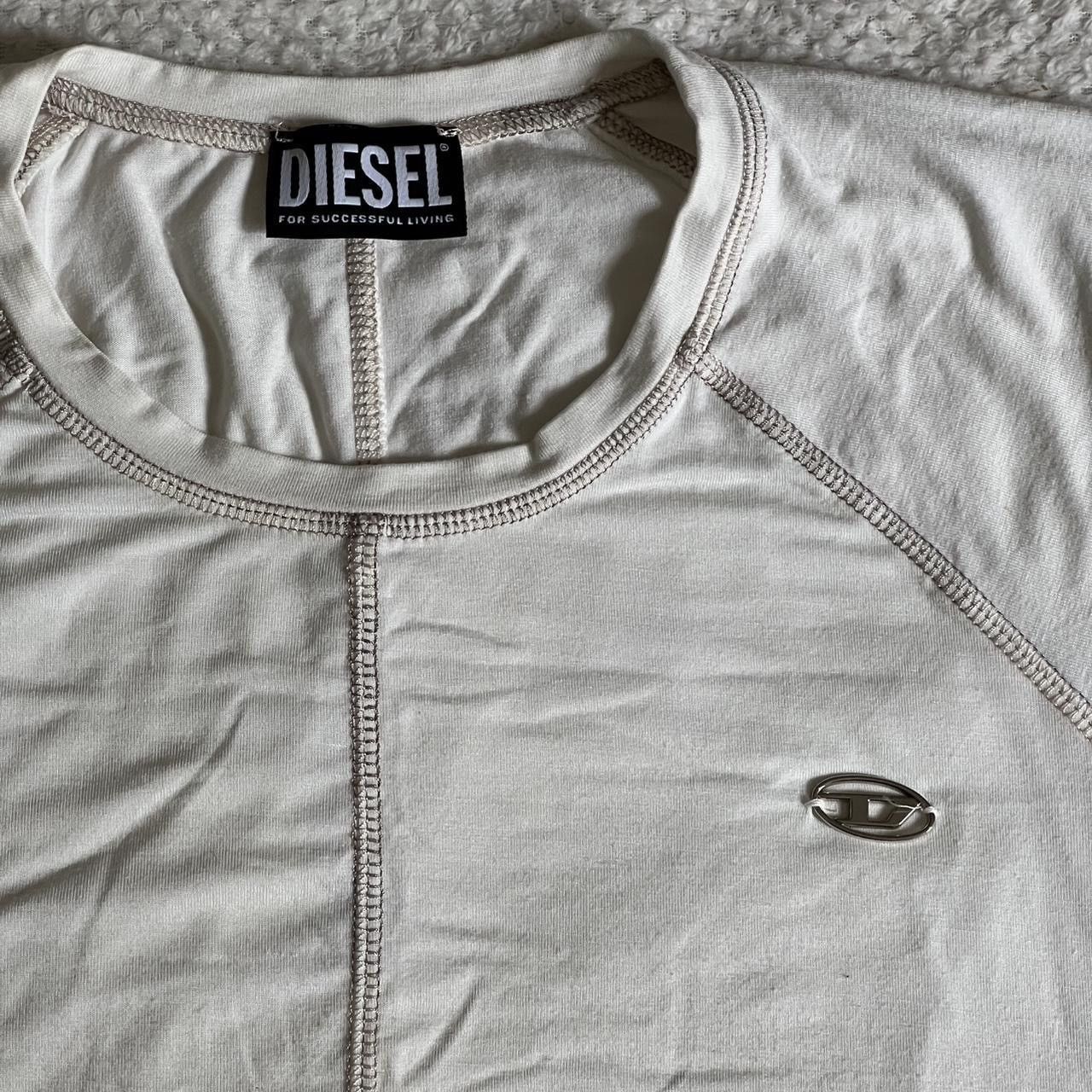 Diesel DIESEL Light Beige T-Shirt with Side Slit & Metal Logo Size M / US 6-8 / IT 42-44 - 4 Thumbnail