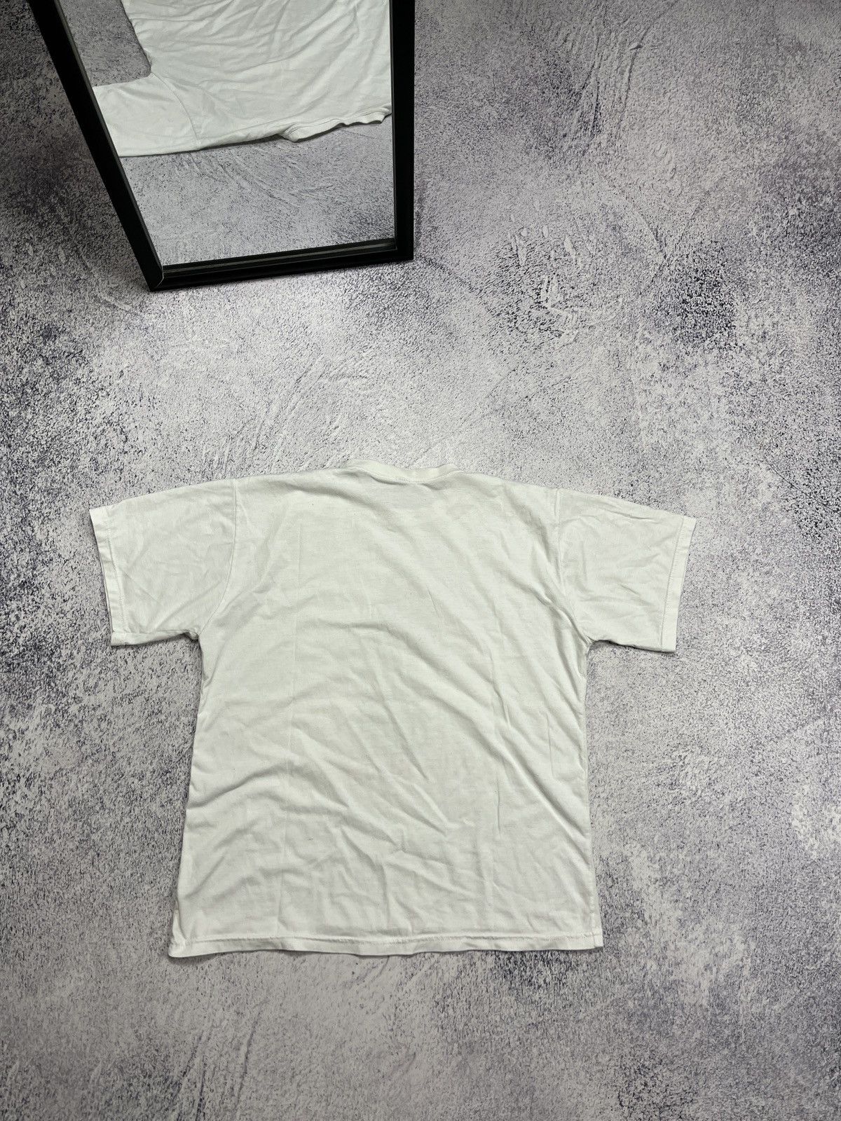 Vintage Vintage WWE Undertaker Wrestling White T-shirt Rare Hype Y2k Size US S / EU 44-46 / 1 - 12 Thumbnail