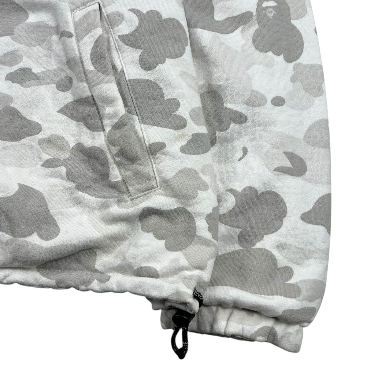 Bape BAPE WHITE CAMOUFLAGE 2 WAY HOODIE Size US M / EU 48-50 / 2 - 4 Thumbnail