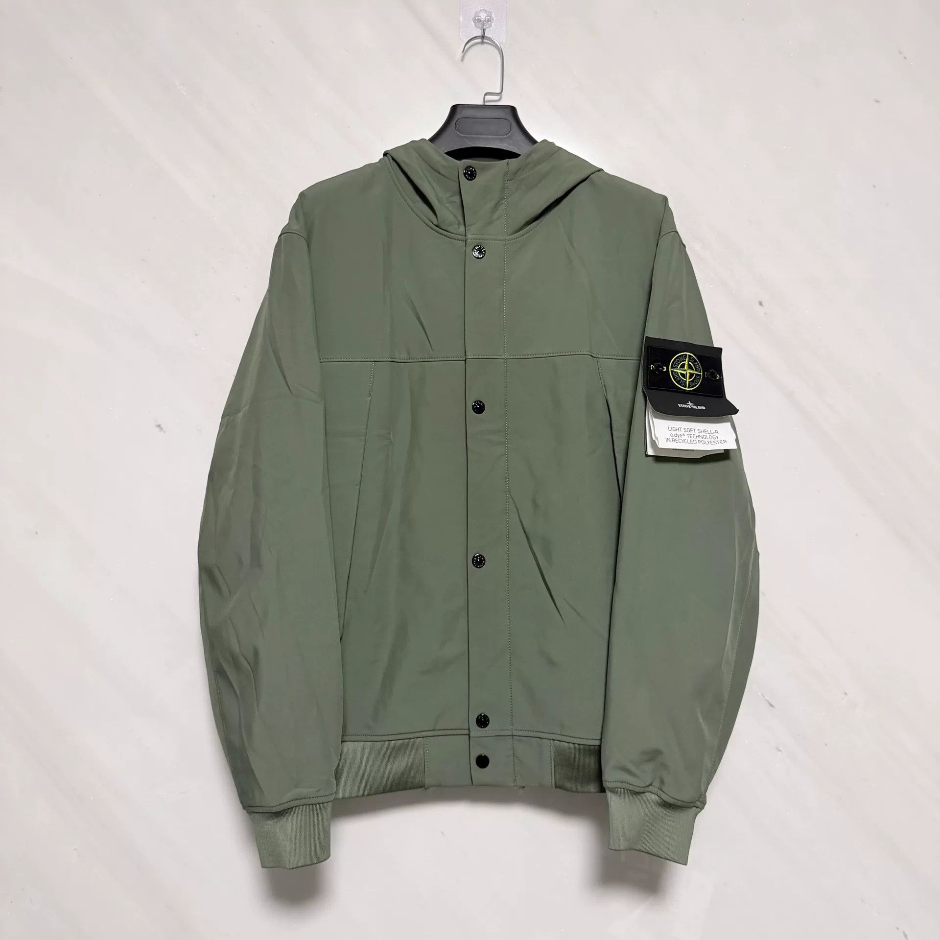 Stone Island Stone Island Green Jacket Outerwear Size US S / EU 44-46 / 1 - 1 Thumbnail