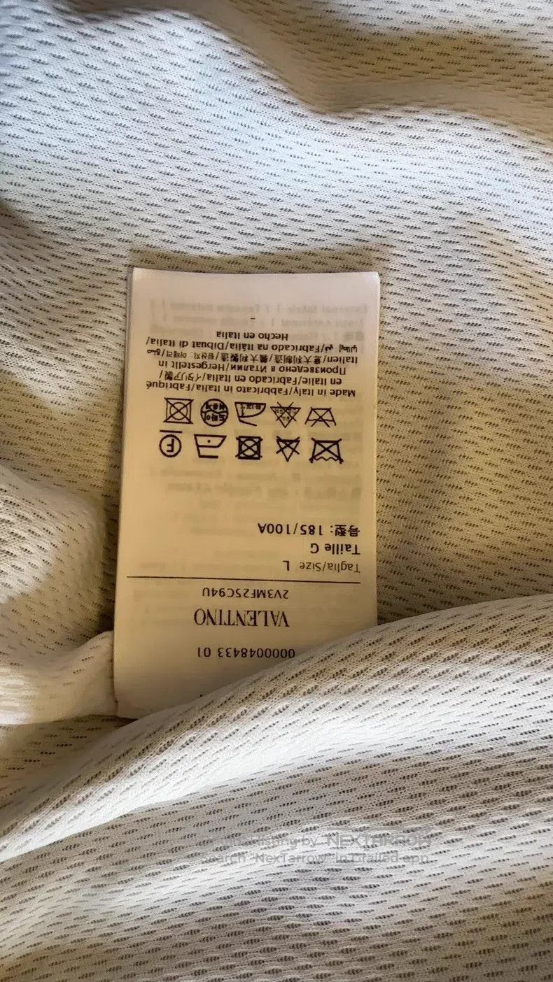 Valentino Valentino Logo-patched sports top Size L / US 10 / IT 46 - 5 Thumbnail