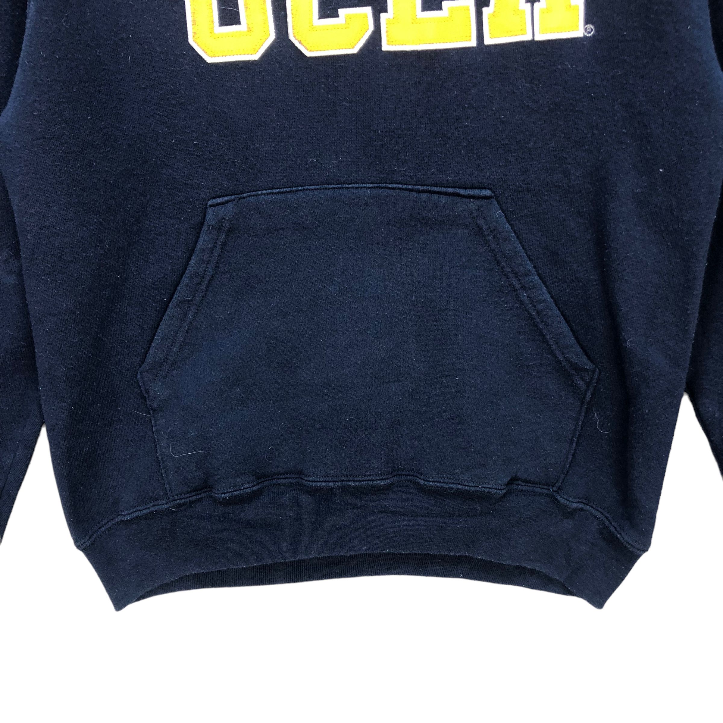 Vintage UCLA BIG LOGO PULLOVER HOODIES #7418-144 Size US XS / EU 42 / 0 - 3 Thumbnail
