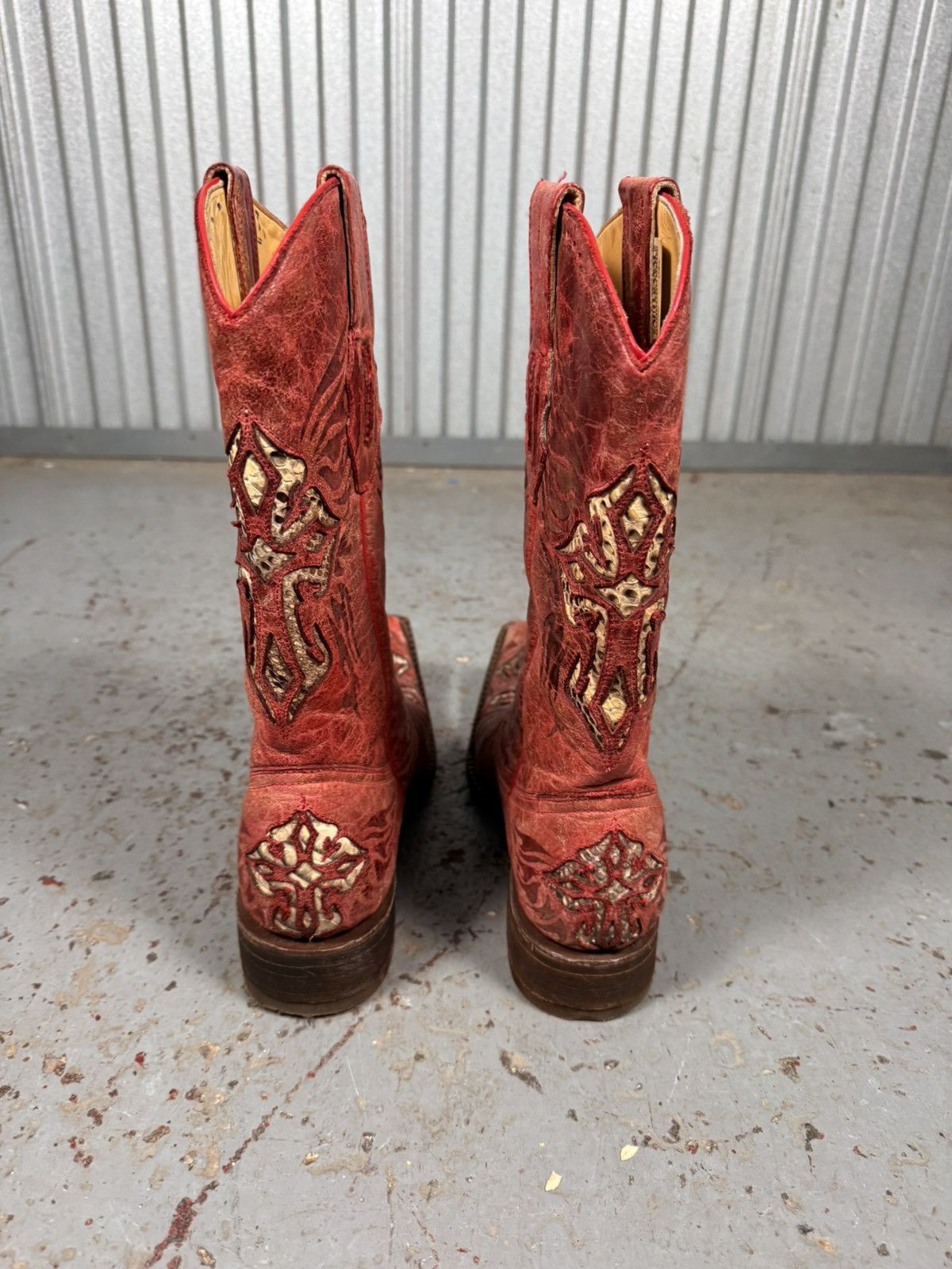 Other Red artisanal Made In Mexico Cross Red Pointy Cowboy Boots Size US 9 / EU 42 - 11 Thumbnail