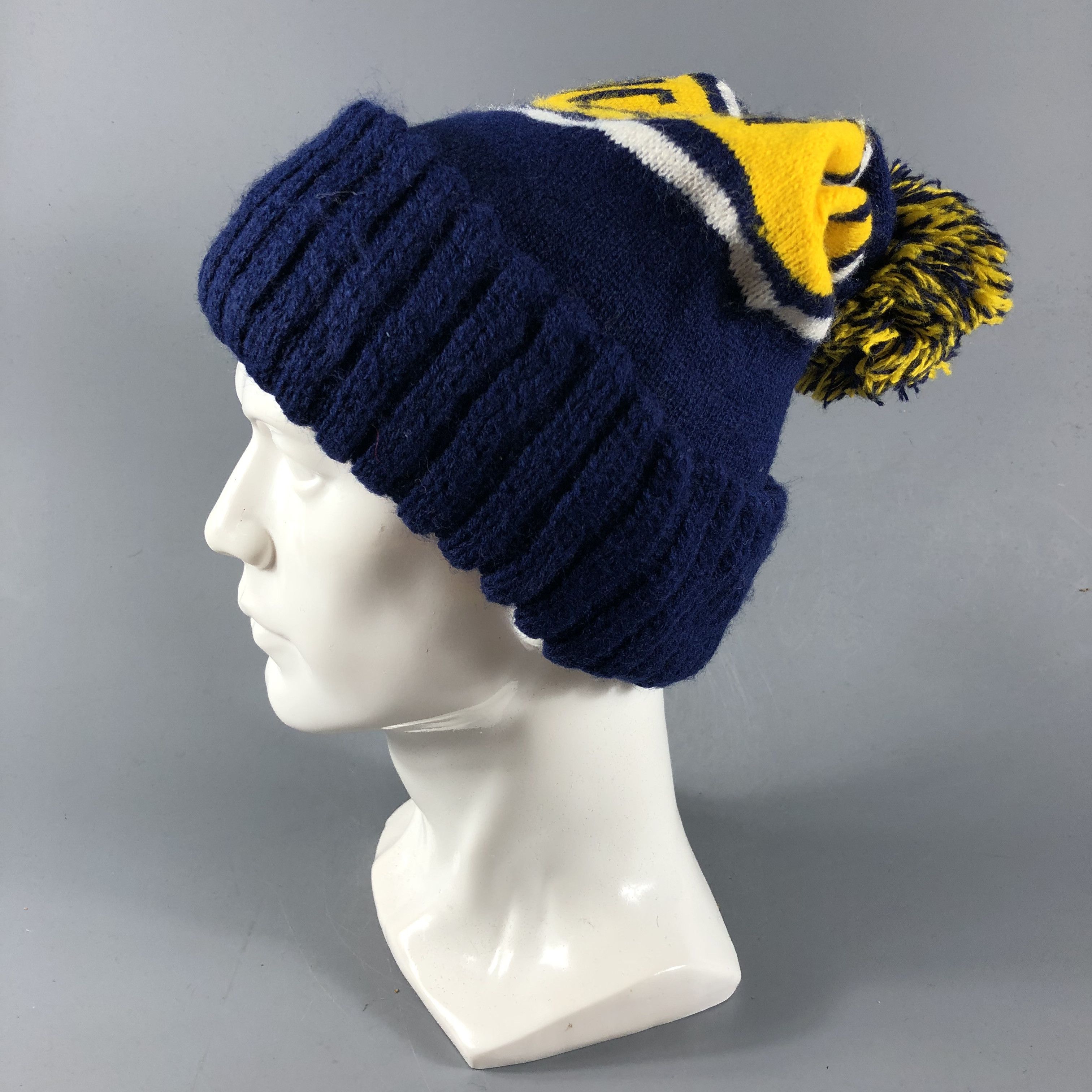 Vintage Michigan Cable Knit Bobble Beanie Snowcap Snow Hat B519 Size ONE SIZE - 1 Thumbnail