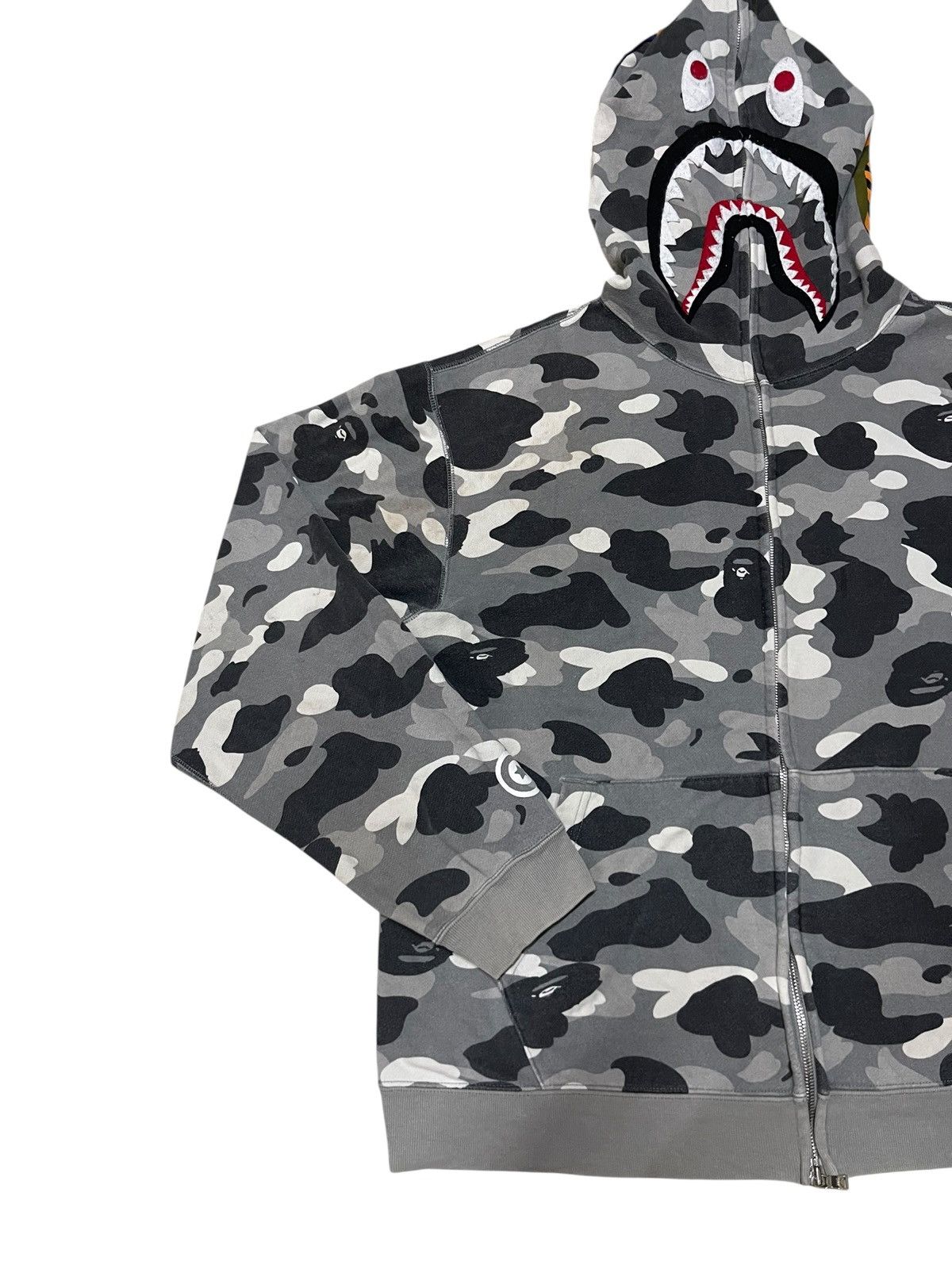Bape Vintage Bape A Bathing Ape Camo Fullzipper Size US L / EU 52-54 / 3 - 2 Thumbnail