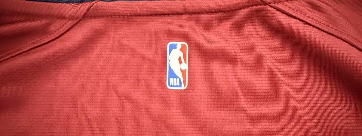 Other Fanatics NBA V-Neck T-Shirt Size US XL / EU 56 / 4 - 5 Thumbnail