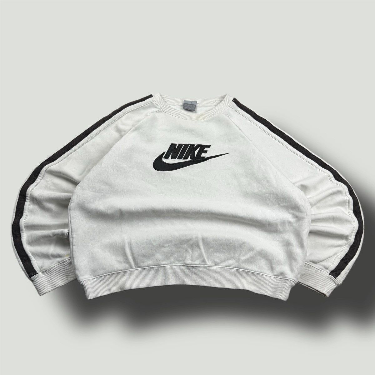 Nike × Vintage NIKE VINTAGE CENTER LOGO OVERSIZE BOXY SWEATSHIRT Size US M / EU 48-50 / 2 - 1 Thumbnail