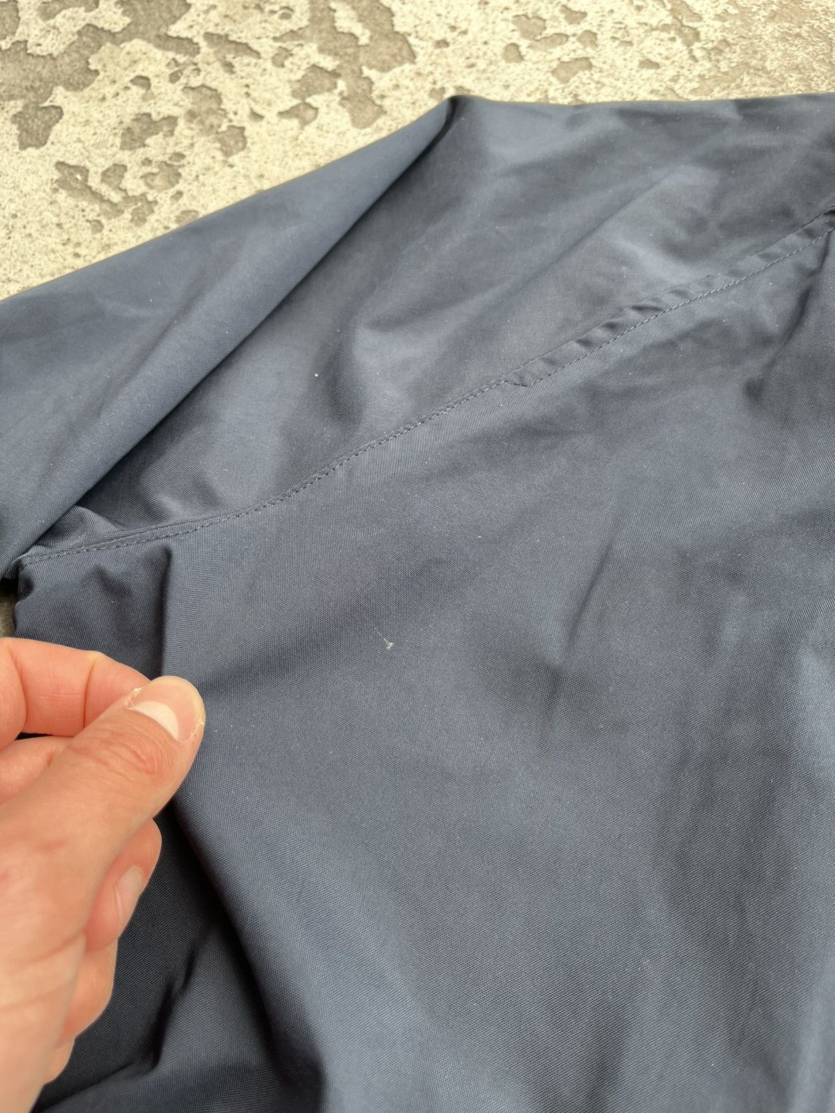 Loro Piana Loro Piana Vintage Logo Nylon Jacket Bomber Size XL / US 12-14 / IT 48-50 - 14 Thumbnail