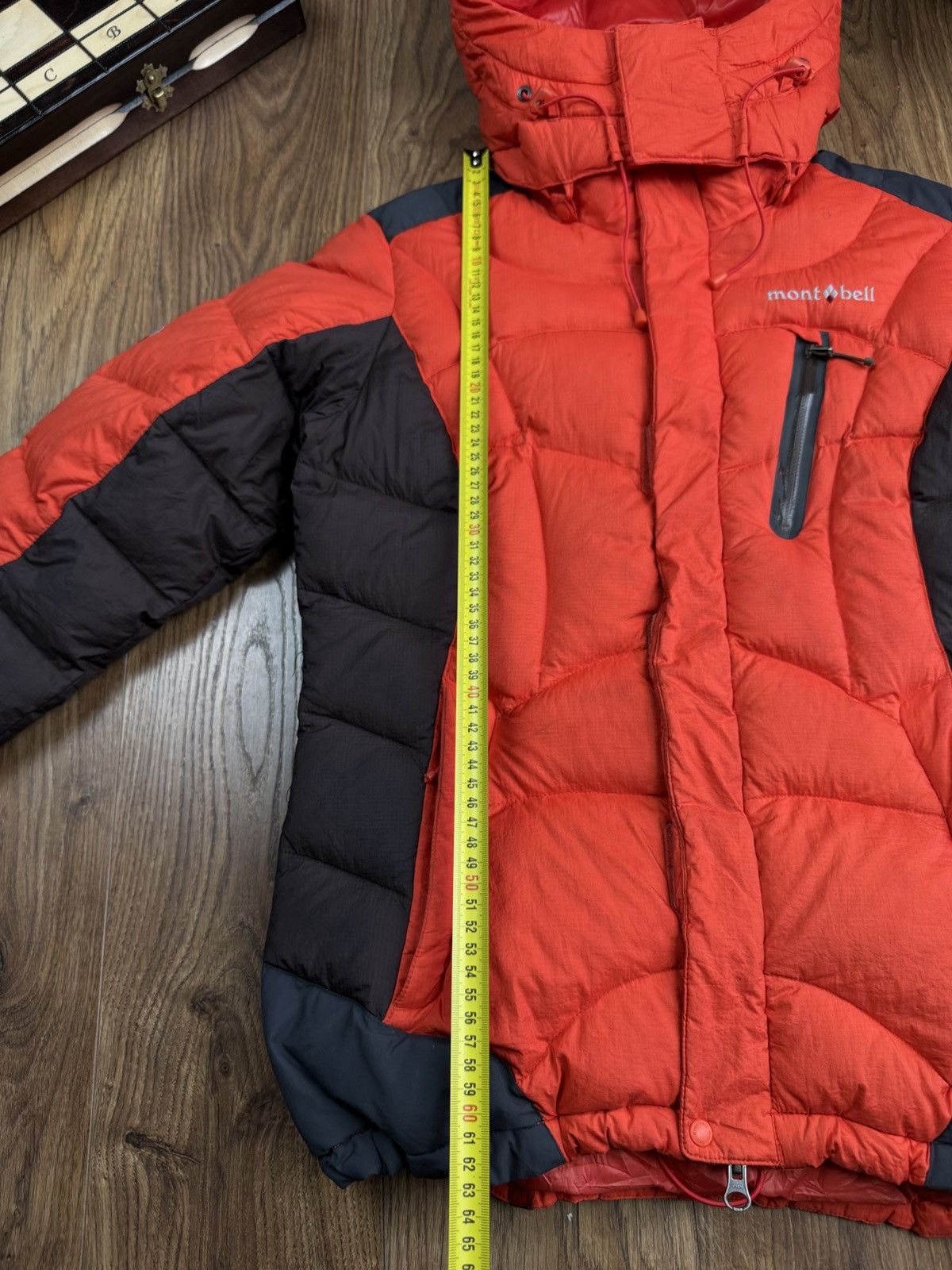 Montbell Down jacket MontBell Japan original casual outdoors item Size US S / EU 44-46 / 1 - 6 Thumbnail