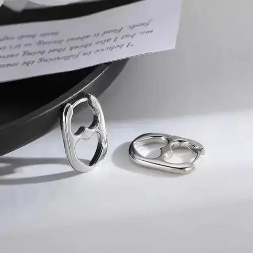 Japanese Brand Silver Color Stainless Steel Hollow Heart Hoop Earrings Size ONE SIZE - 3 Thumbnail