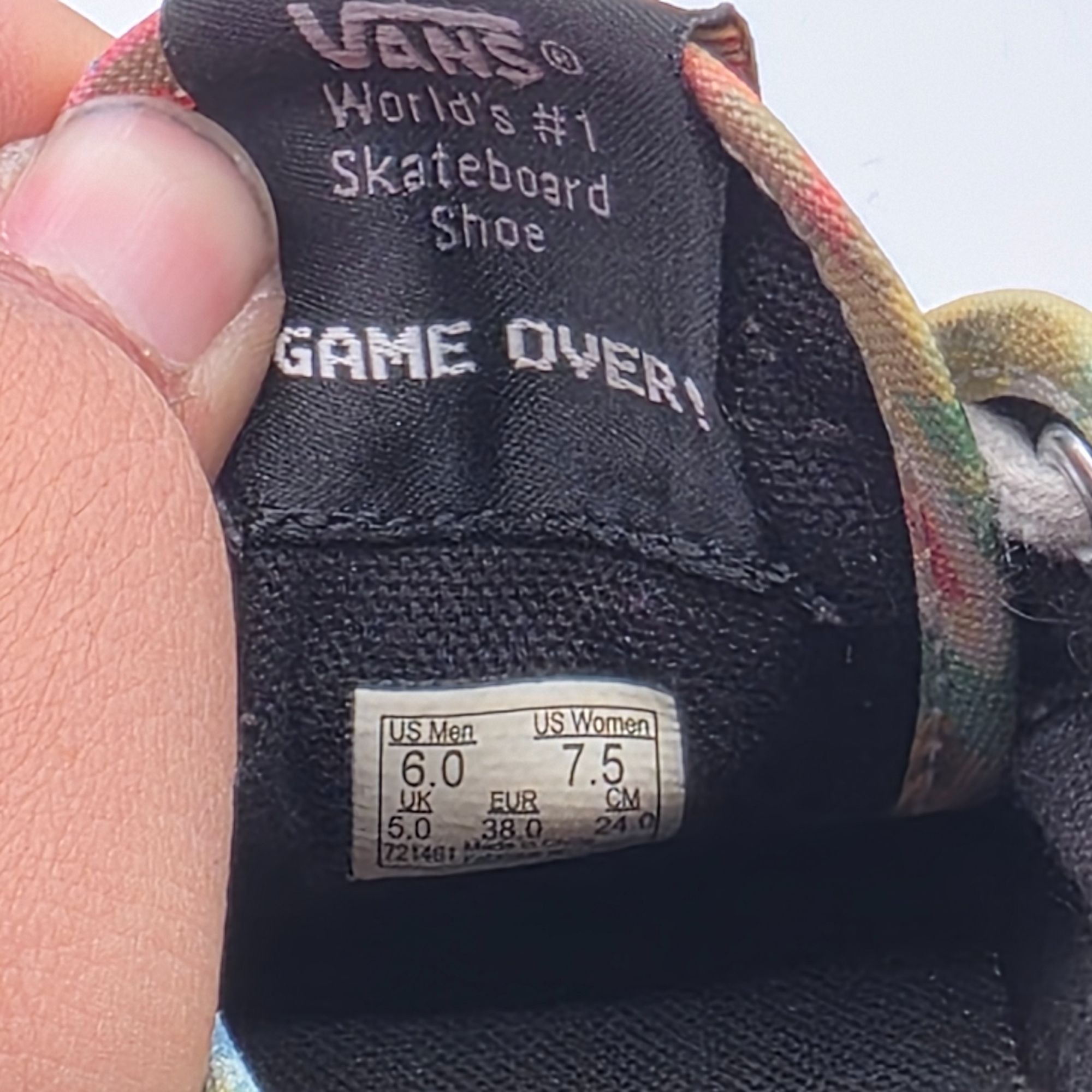 Nintendo × Vans Vans X Nintendo Super Mario Brothers Womens 7.5 Game Over Sh Size US 7.5 / IT 37.5 - 6 Thumbnail