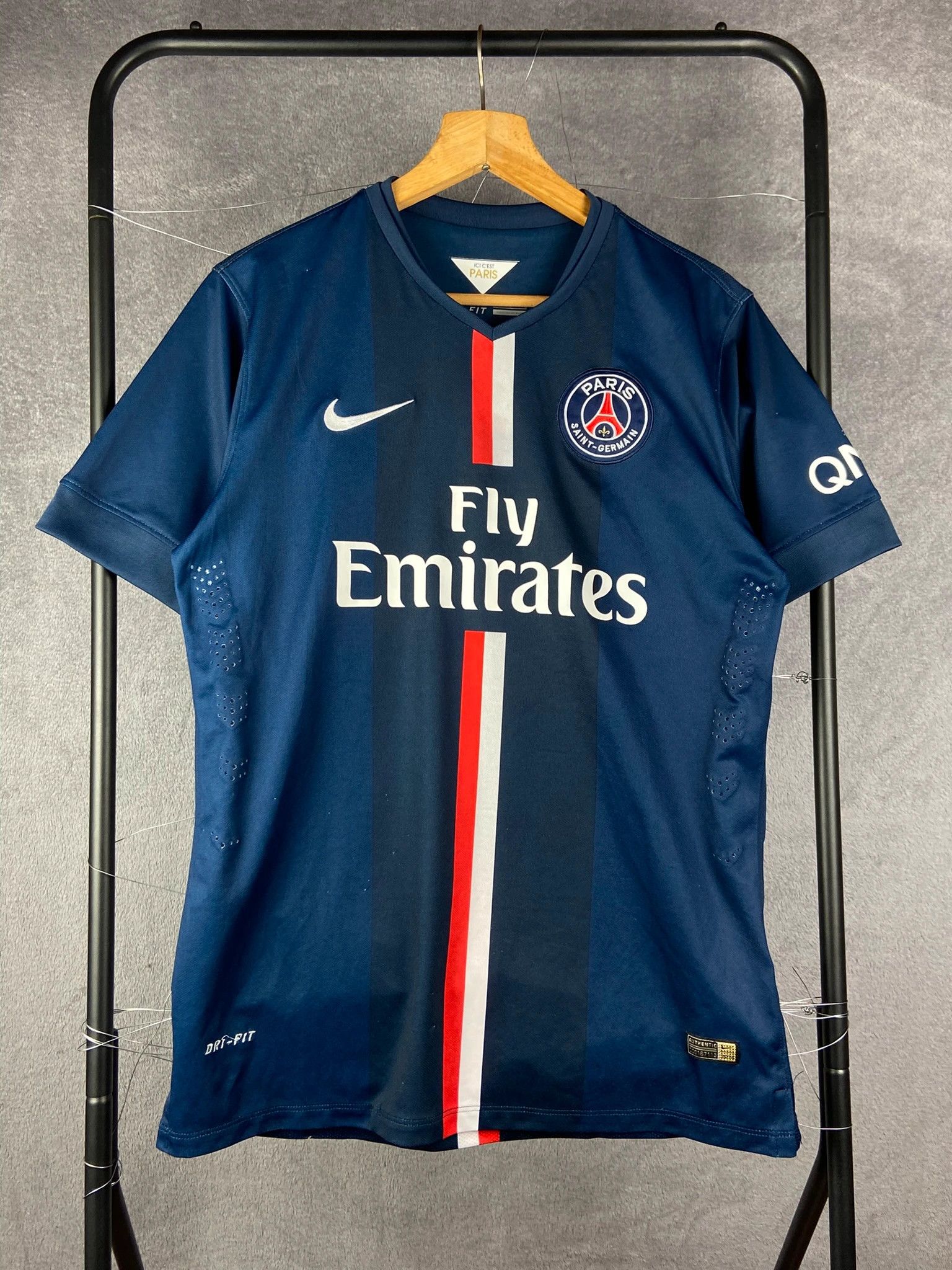 Nike : Nike PSG jersey navy football kit vintage retro soccer Size US L / EU 52-54 / 3 - 1 Thumbnail