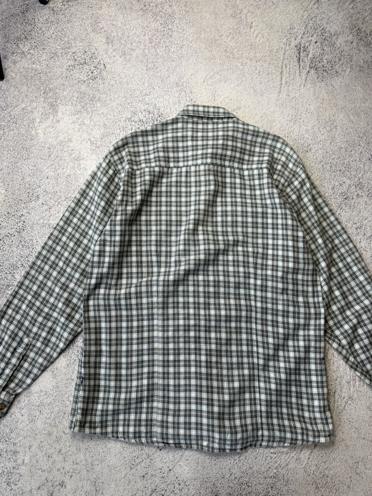 Fjallraven Vintage Fjallraven Ladies Flannel Checkered Shirt USA Size M / US 6-8 / IT 42-44 - 15 Thumbnail