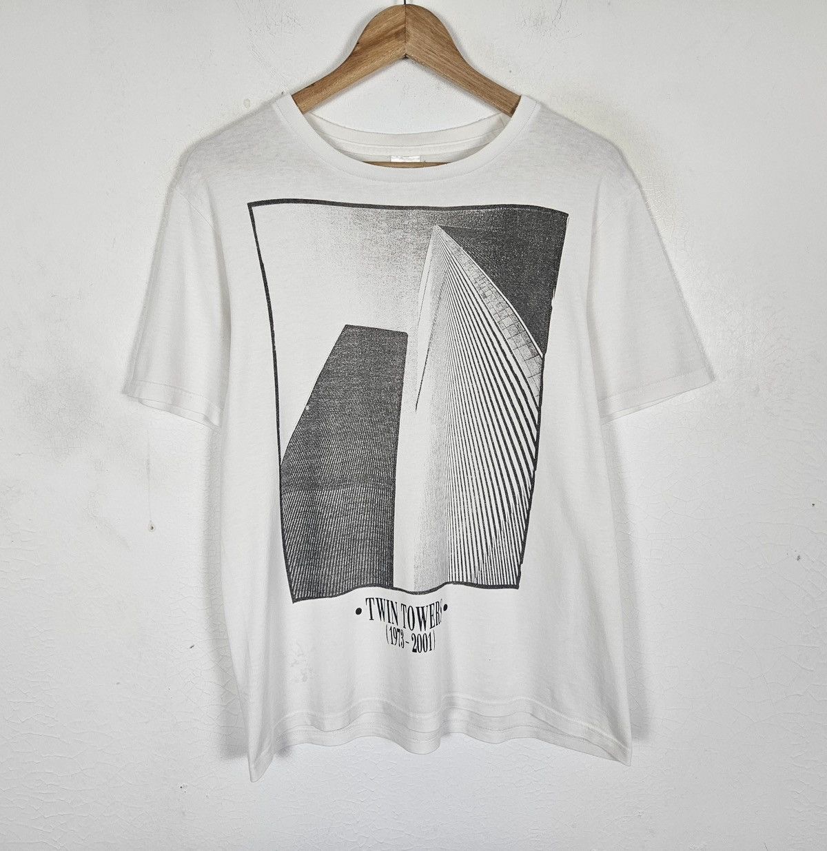 Number (N)ine 2001 Number (n) Twin Towers memorial tee Size US L / EU 52-54 / 3 - 2 Thumbnail