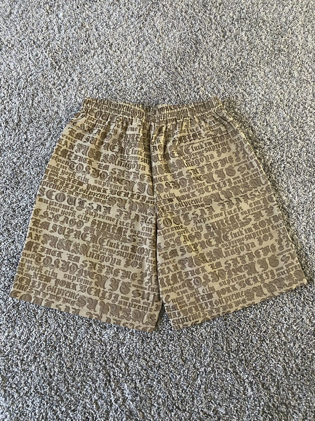 Supreme Supreme Cities Jacquard Shorts Size US 35 - 1 Thumbnail