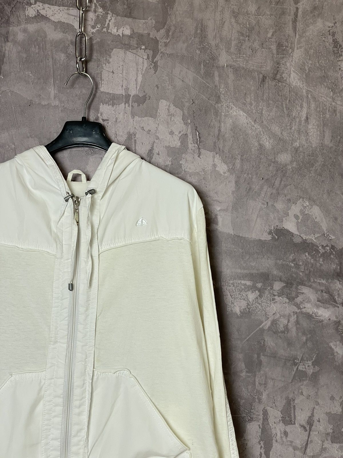 Nike × Nike ACG × Vintage Vintage Y2K Nike ACG hoodie zipper white outdoor Size M / US 6-8 / IT 42-44 - 4 Thumbnail