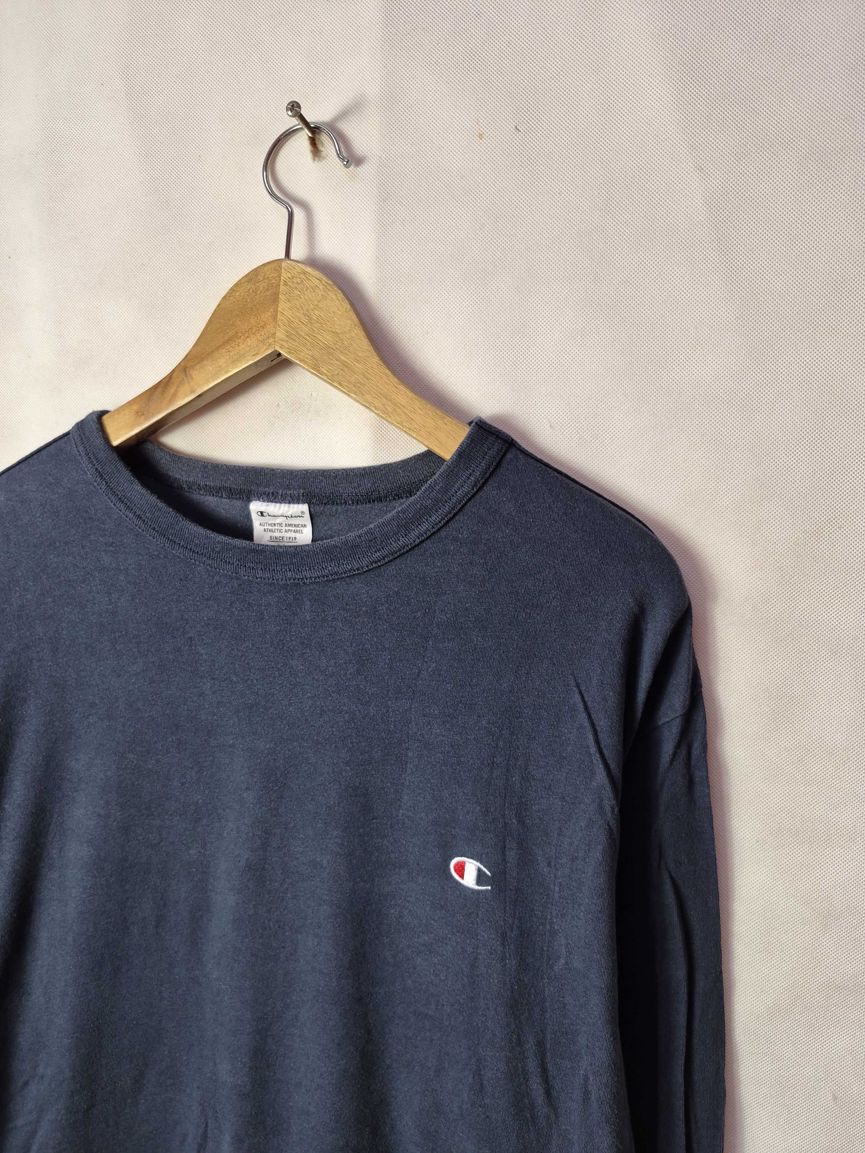 Champion 🔥Champion Small Logo Longsleeves Tee Size US L / EU 52-54 / 3 - 3 Thumbnail