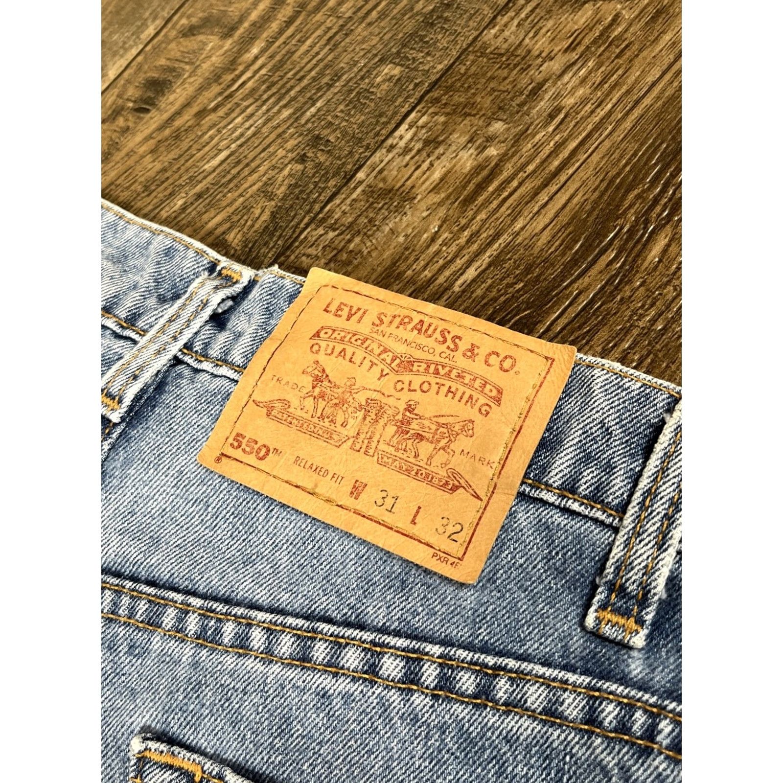 Levi's VINTAGE Levi's 550 Jeans Men 30x32 Blue Relaxed Baggy Taper Skate Loose Tag Denim Cotton Size US 32 / EU 48 - 6 Thumbnail