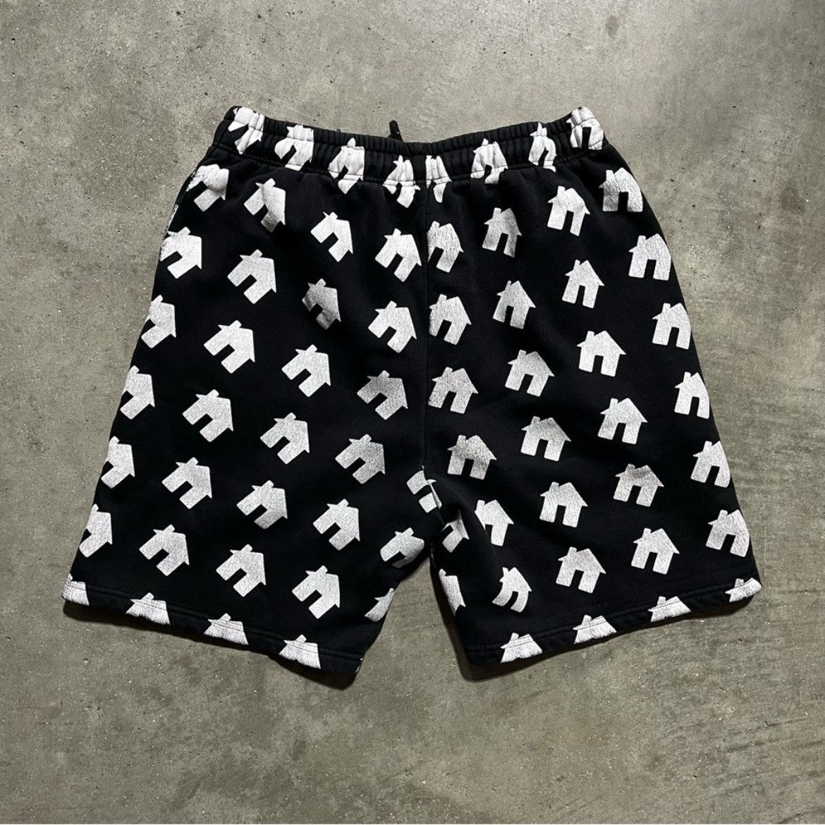 Other Strawberry Park House Logo All-Over Print Short - Mens Large Size US 32 / EU 48 - 2 Thumbnail