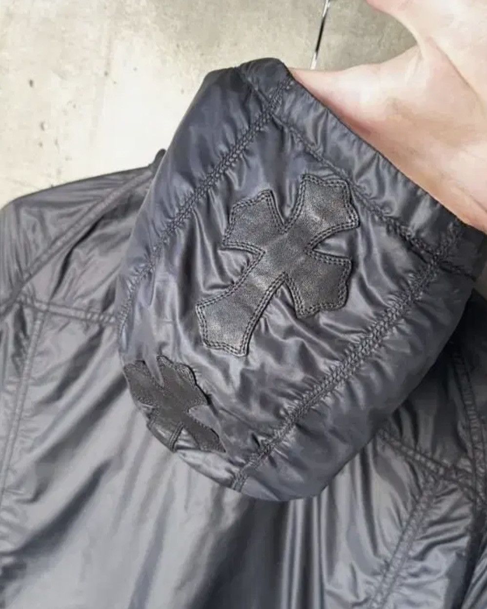 Chrome Hearts Chrome Hearts Cemetery Cross Leather Patch Half Zip Size US S / EU 44-46 / 1 - 3 Thumbnail