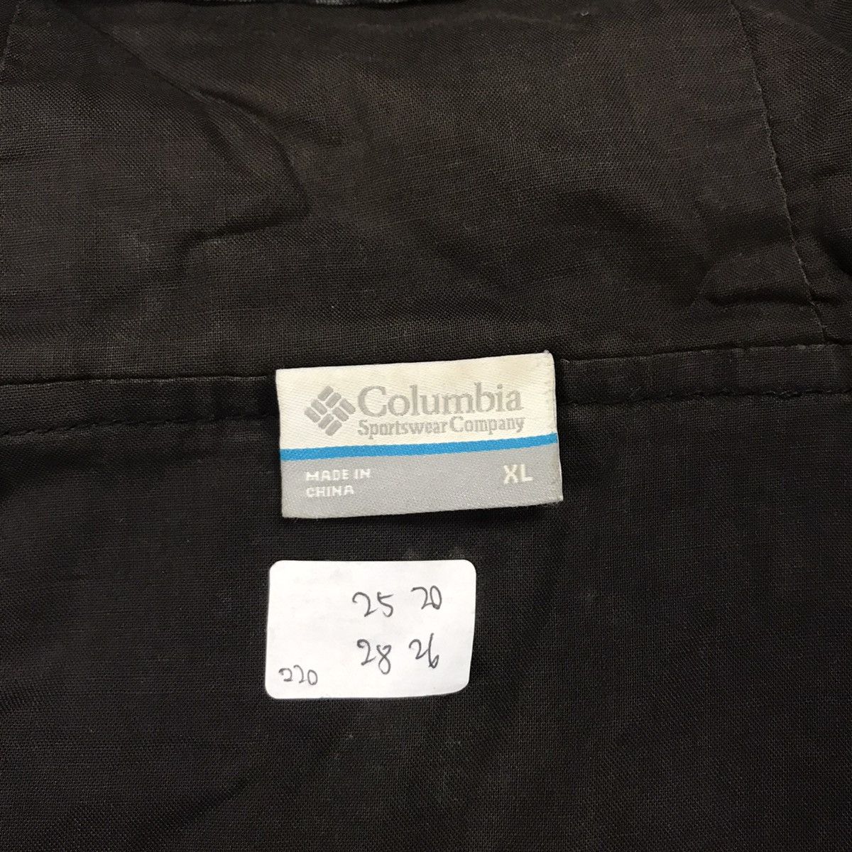Columbia × Vintage COLUMBIA BLACK FADED ZIPPER HOODIES JACKET Size US XL / EU 56 / 4 - 17 Thumbnail