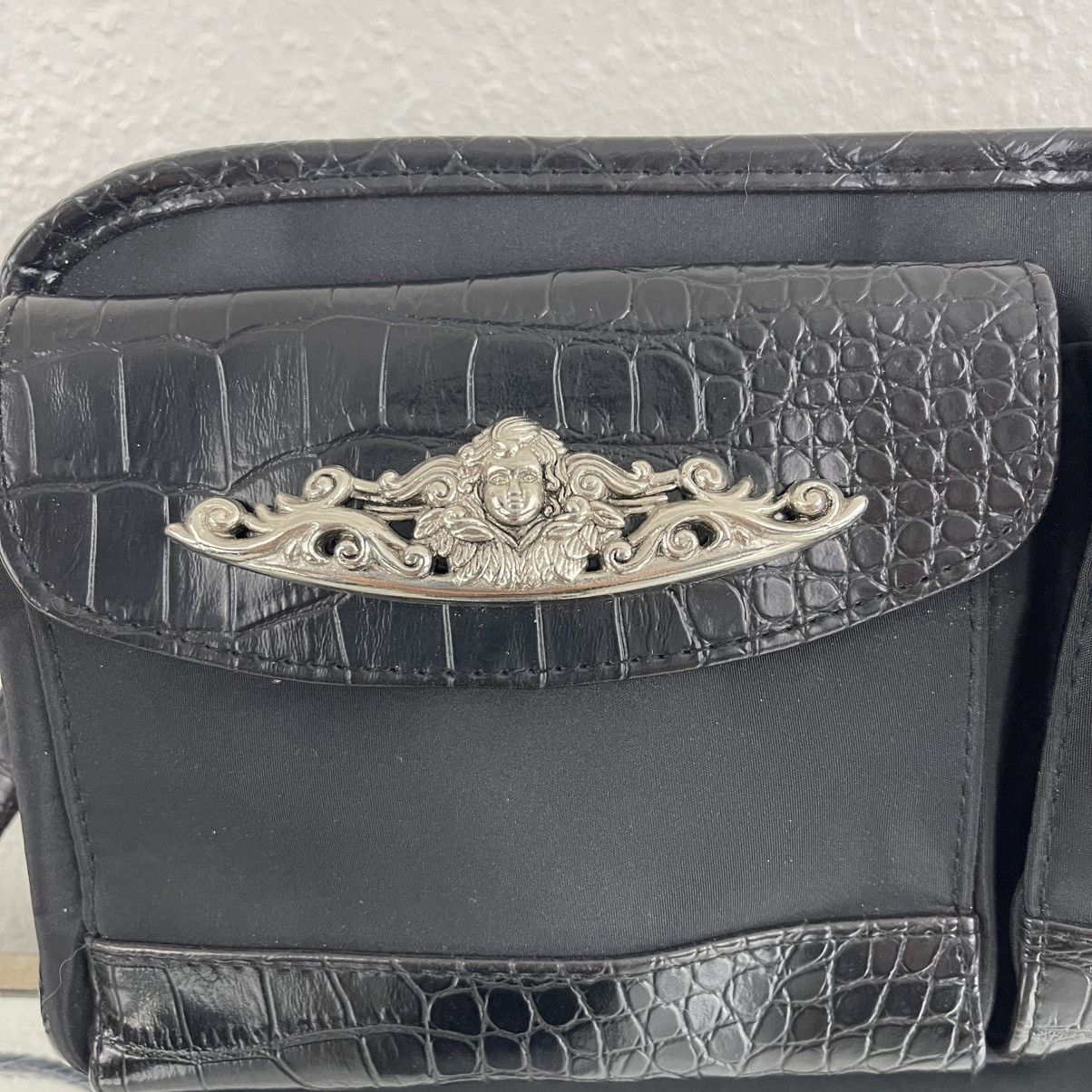 Other Vintage Y2K Black Faux Leather Angel Cherub Crossbody Purse Size ONE SIZE - 4 Thumbnail