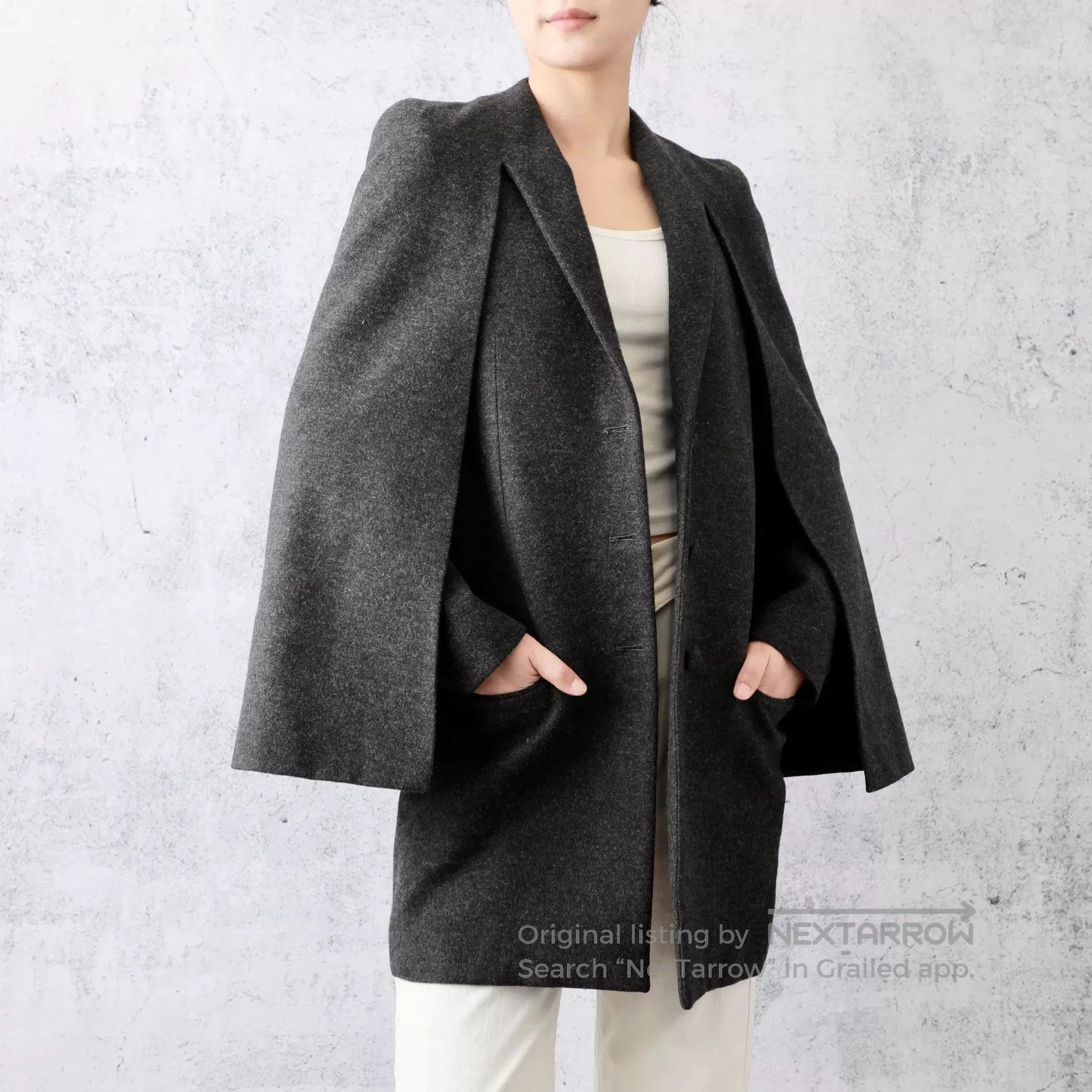 Givenchy Givenchy Dark Gray Cape Coat Size 36. Size XS / US 0-2 / IT 36-38 - 1 Thumbnail