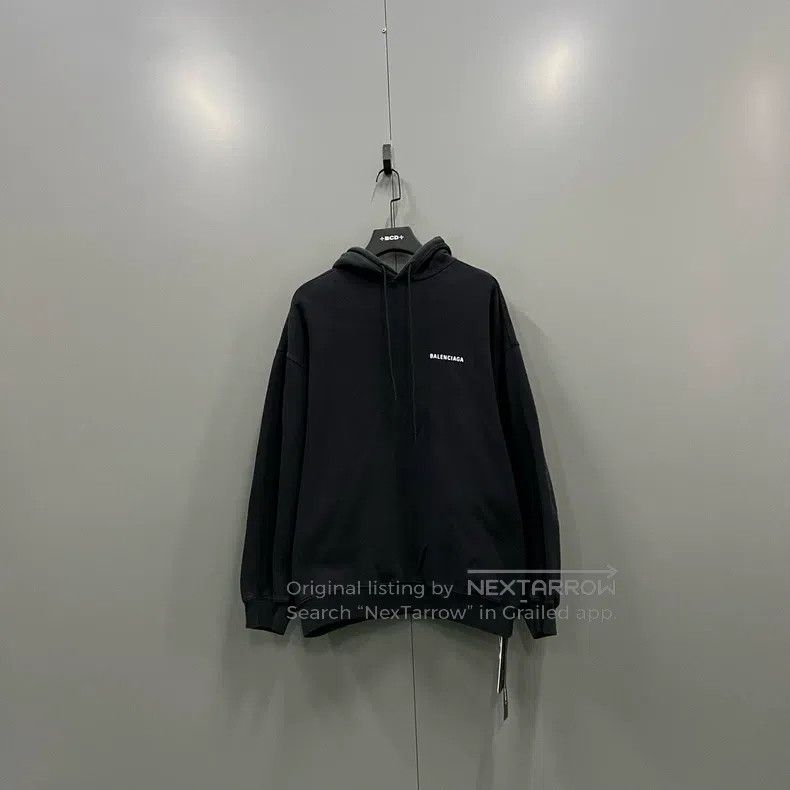 Balenciaga Balenciaga Black Small Logo Printed Hoodie XS Size Size US XS / EU 42 / 0 - 1 Thumbnail