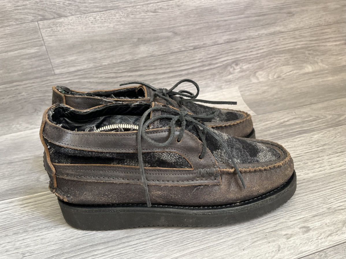 Yuketen Yuketen black camo moccasin moc toe leather shoes Size US 10 / EU 43 - 9 Thumbnail