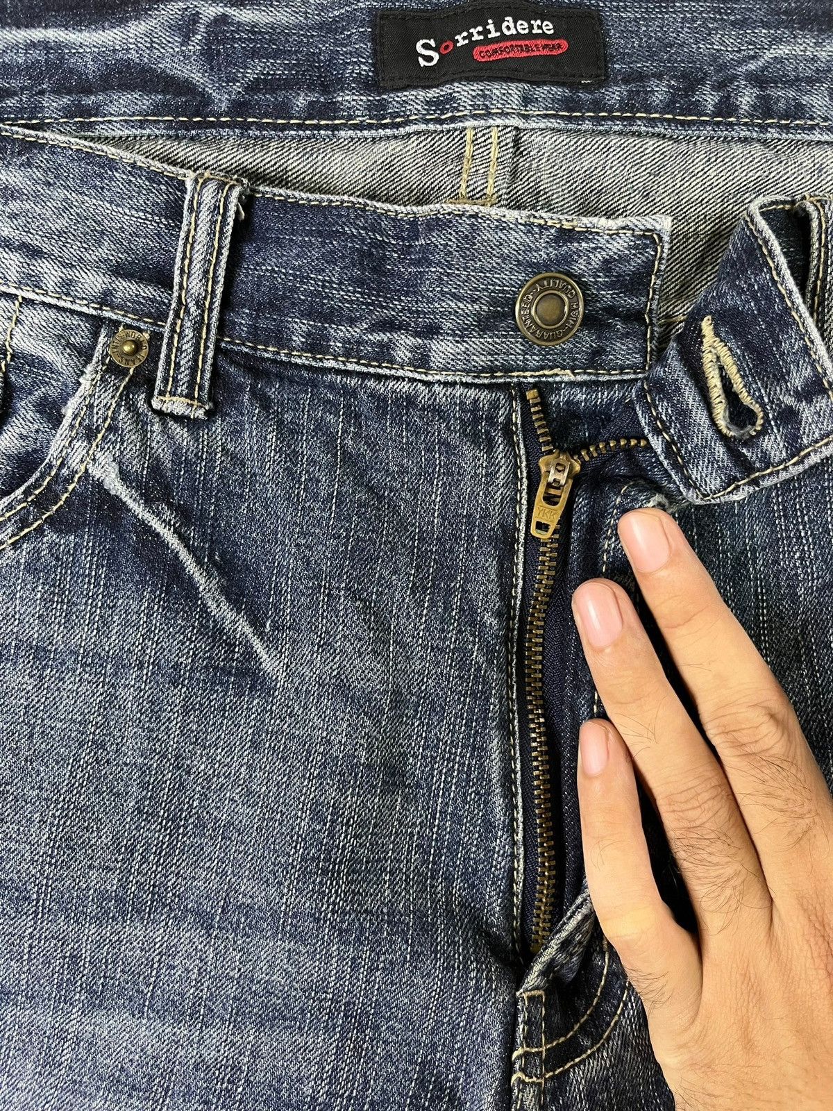 Japanese Brand Vintage Japanese Brand Bleached Style Distressed Baggy Jeans Size US 37 - 3 Thumbnail