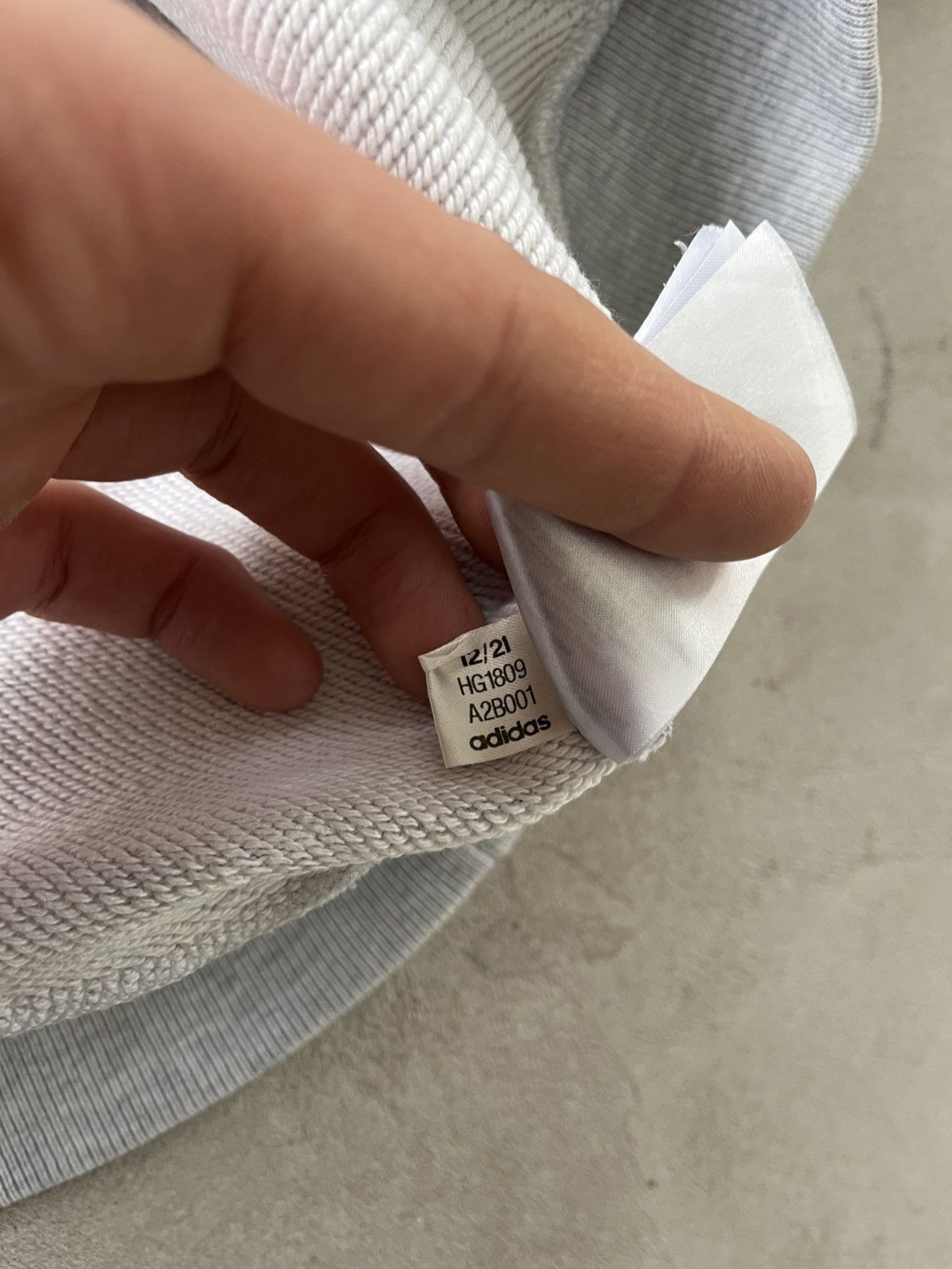 Adidas Vintage Adidas Human Race Grey Oversize Basic Hoodie Y2K Size US L / EU 52-54 / 3 - 14 Thumbnail